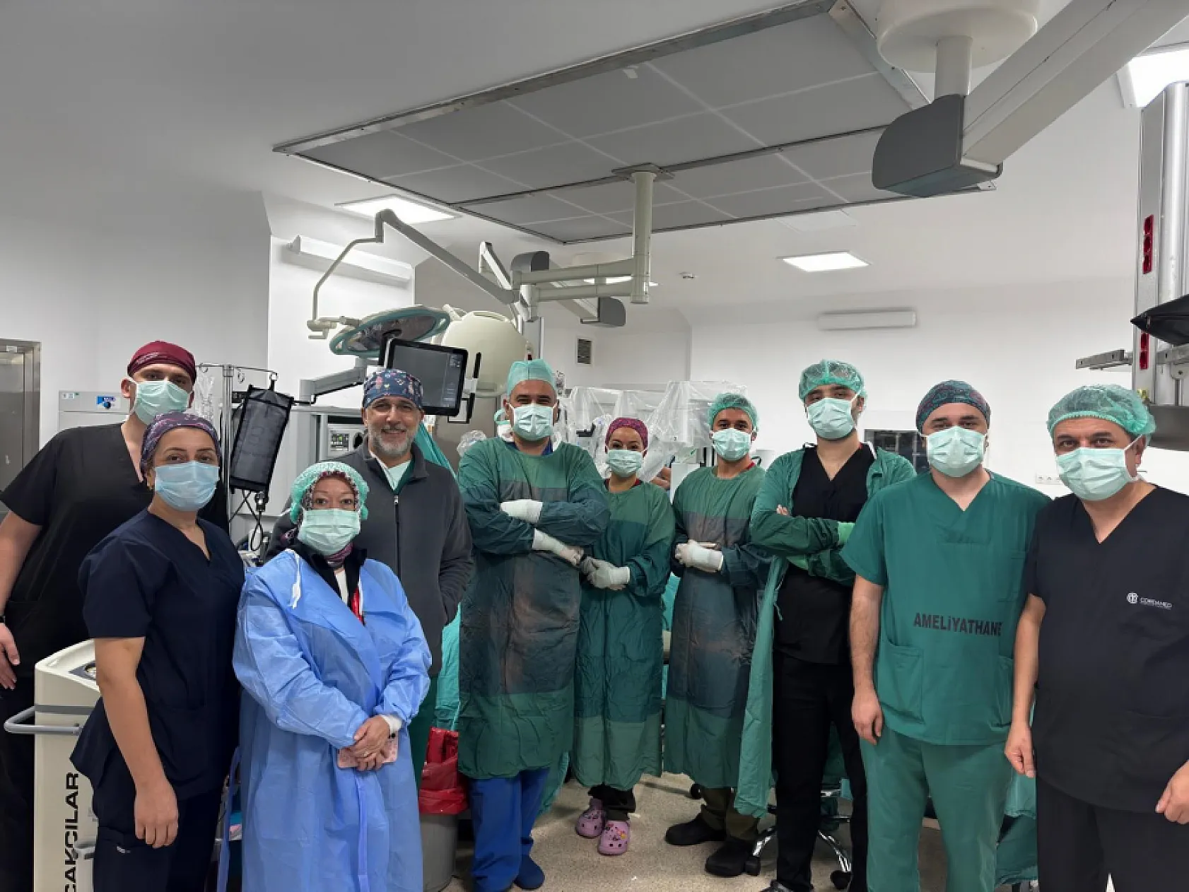 Karadeniz'de bir ilk: OMÜ'de robotik akciğer ameliyatı gerçekleştirildi
