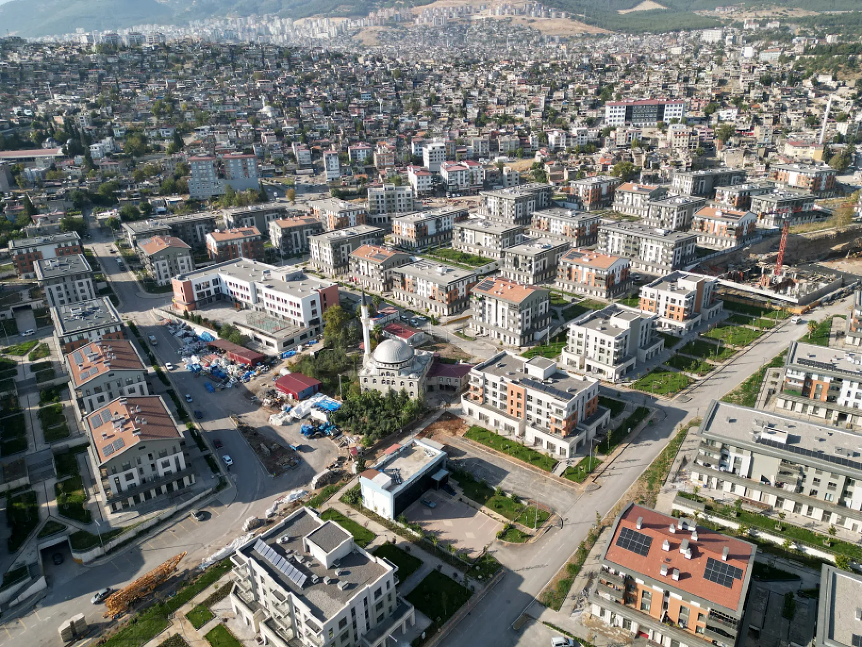 Kahramanmaraş'ta deprem sonrası büyük değişim! Aynı noktadan çekilen görüntüler dikkat çekti