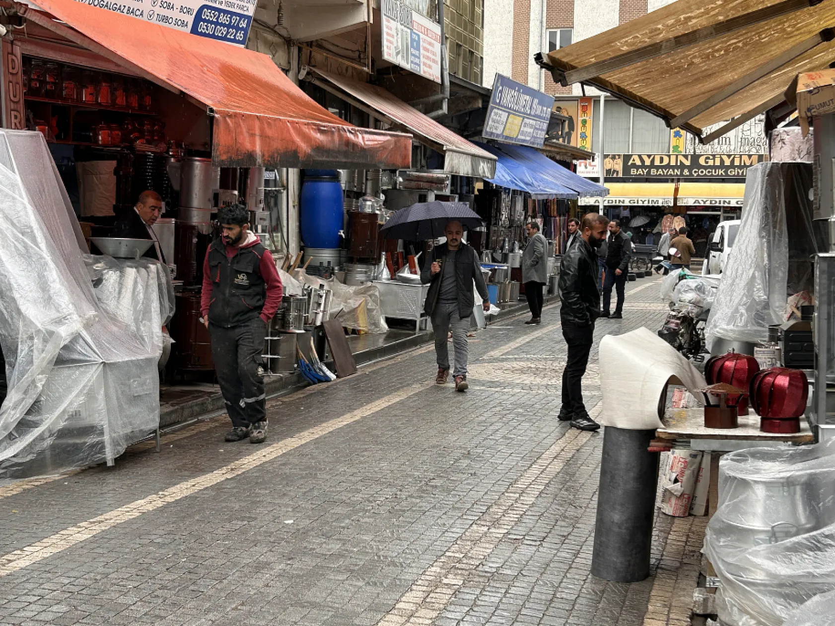 Van'da soğuklar soba satışlarını erkene çekti