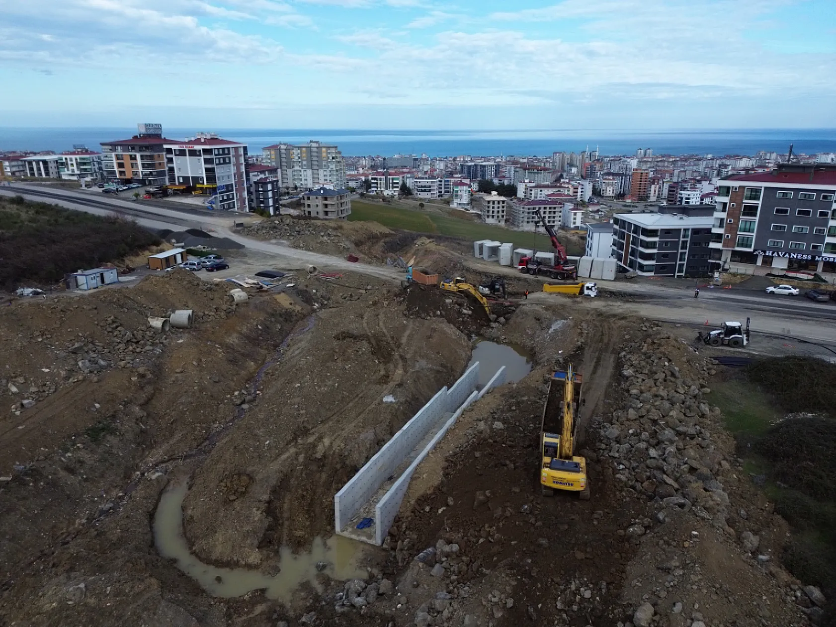 Samsun'da derelere neşter: Yağmur korkusu tarihe karışıyor