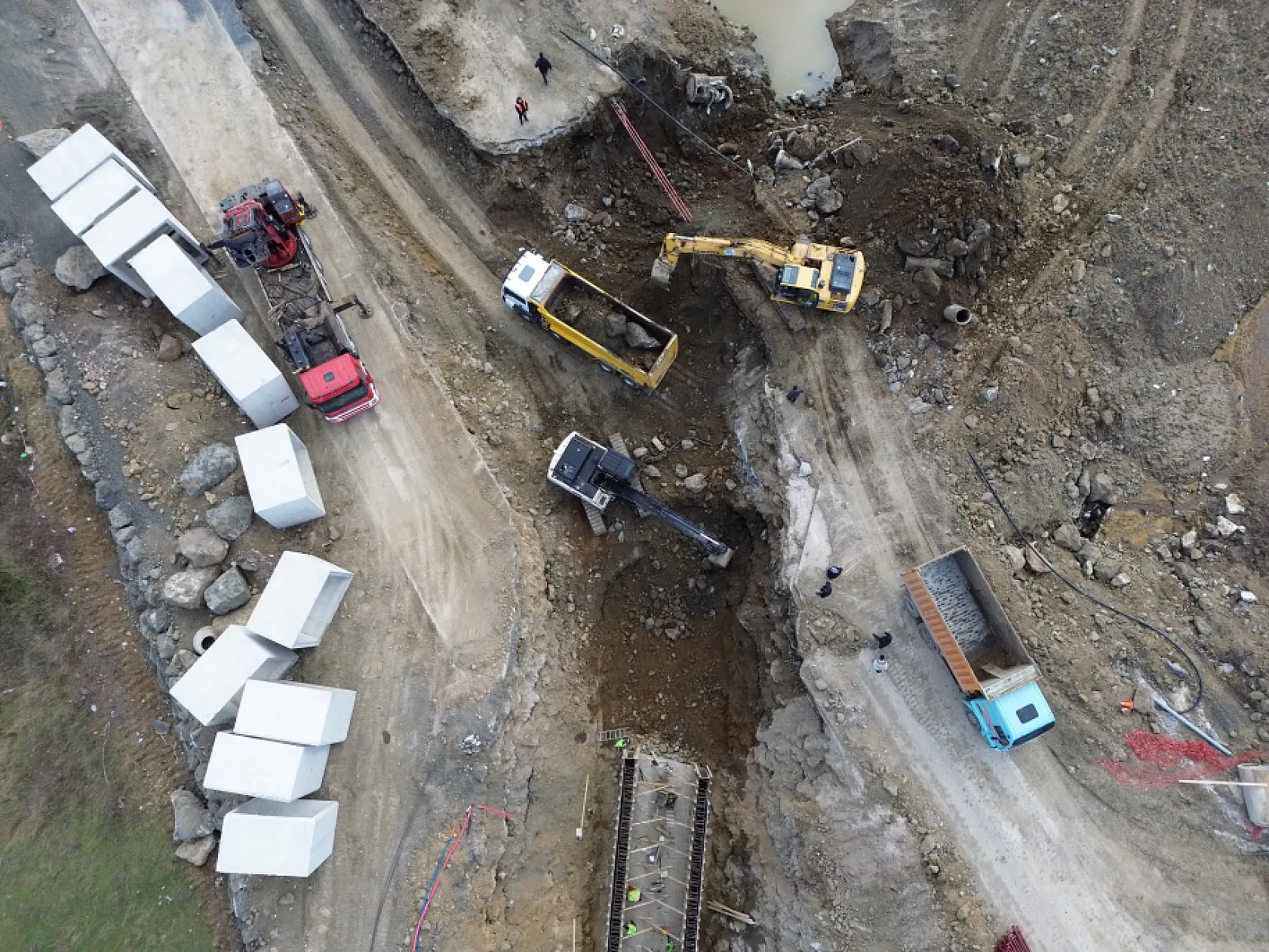 Samsun'da derelere neşter: Yağmur korkusu tarihe karışıyor