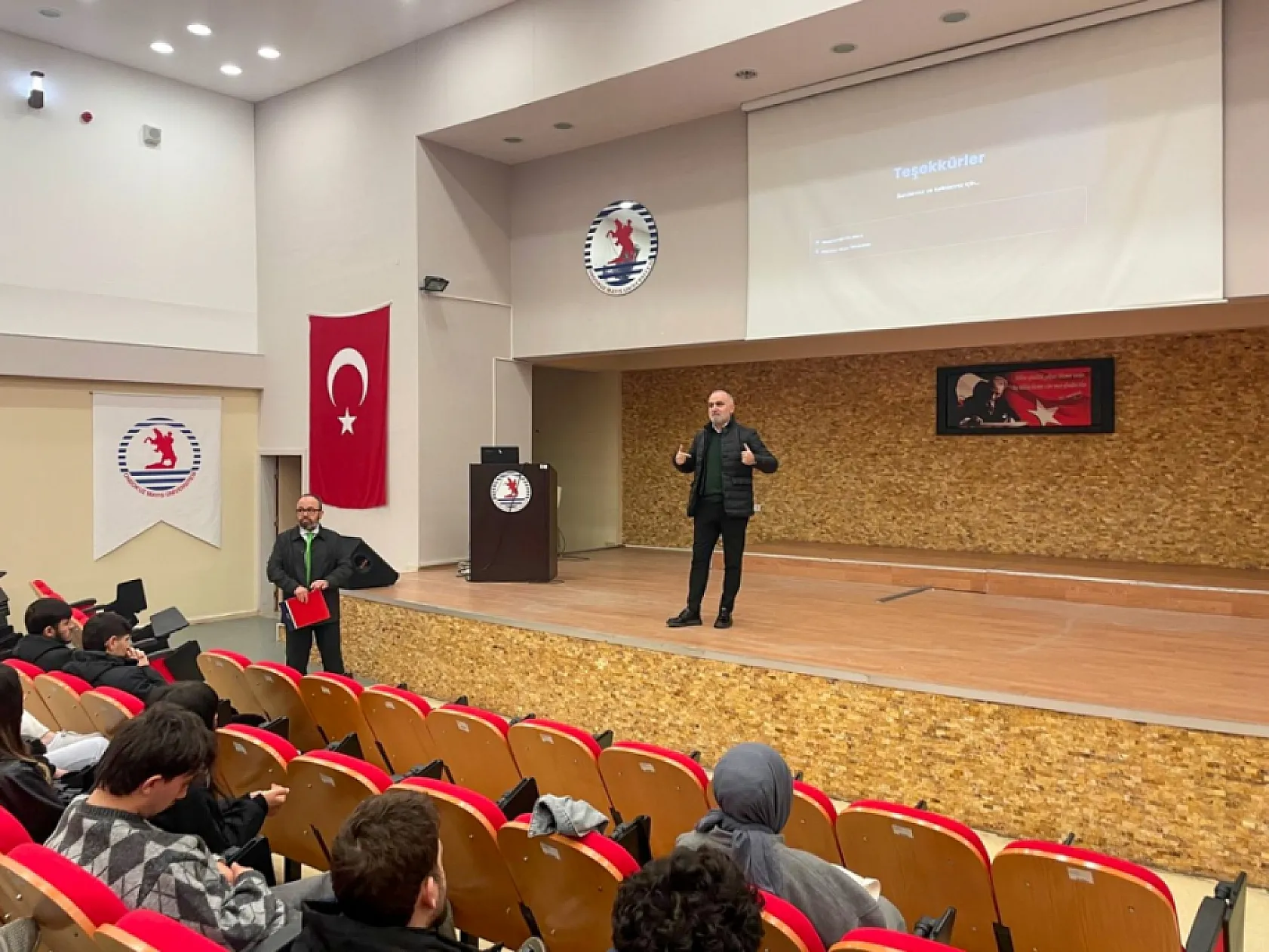 Ondokuz Mayıs Üniversitesi turizm fakültesi'nde yapay zeka konferansı