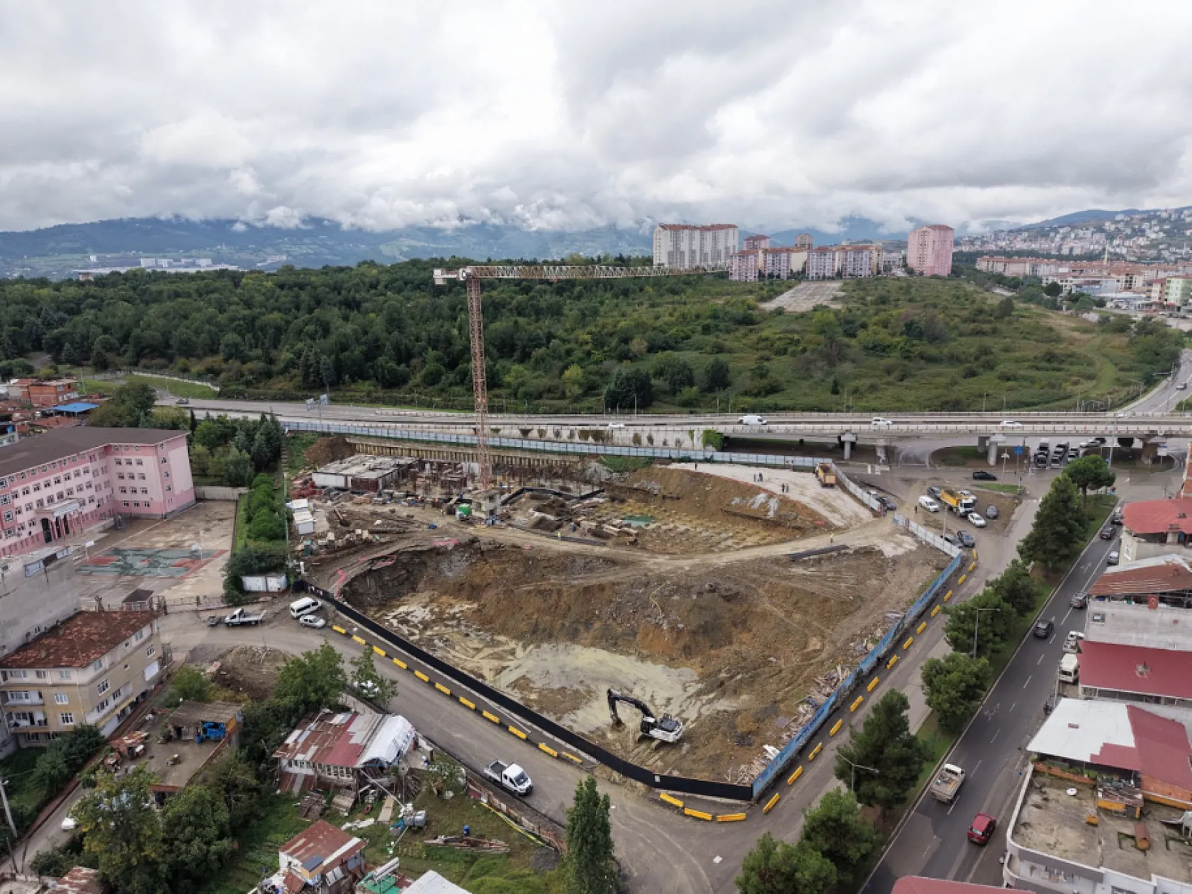 Kentsel dönüşüm 2. ve 3. etap Zeytinlik Mahallesi'nde başladı
