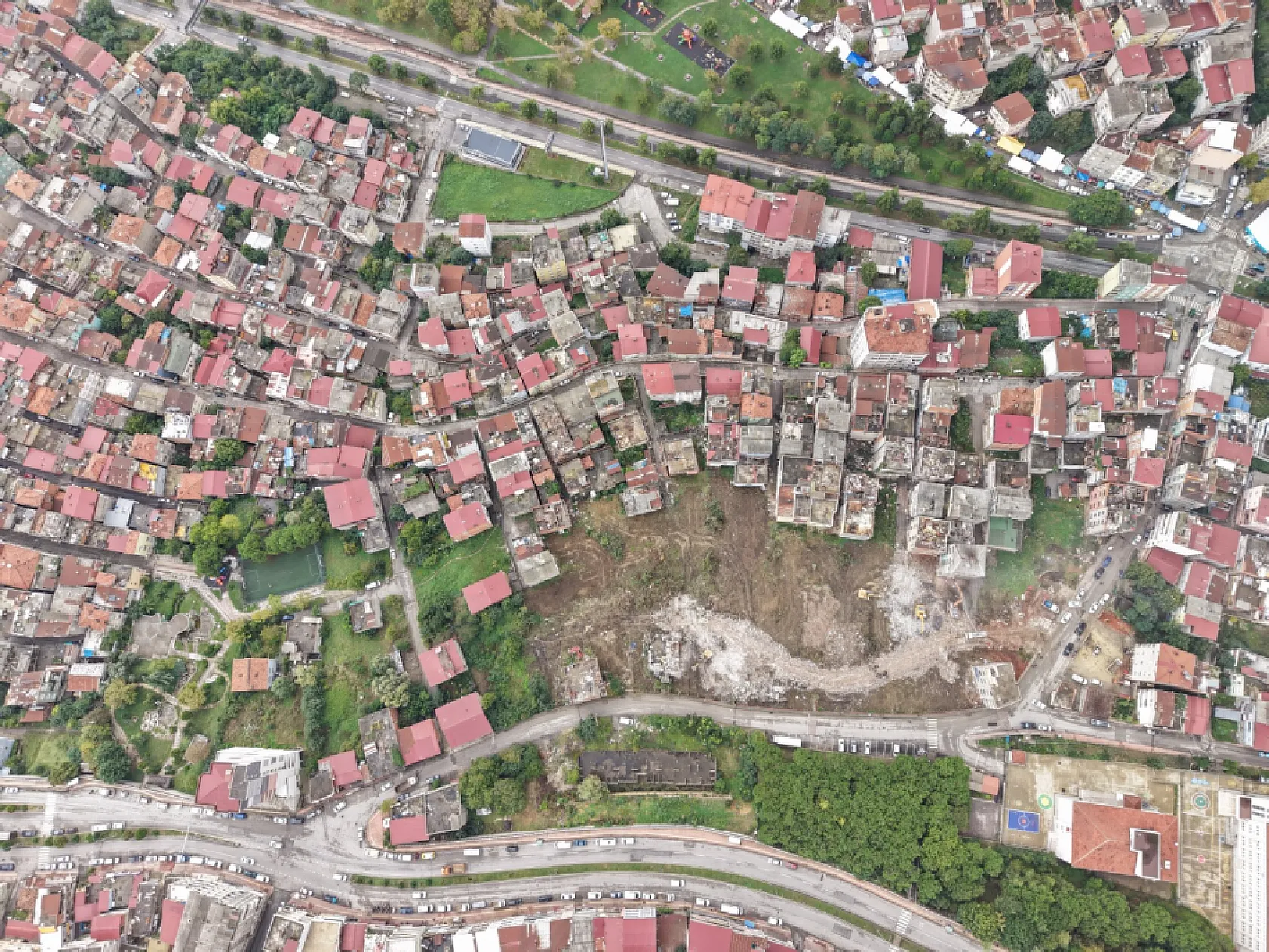 Kentsel dönüşüm 2. ve 3. etap Zeytinlik Mahallesi'nde başladı