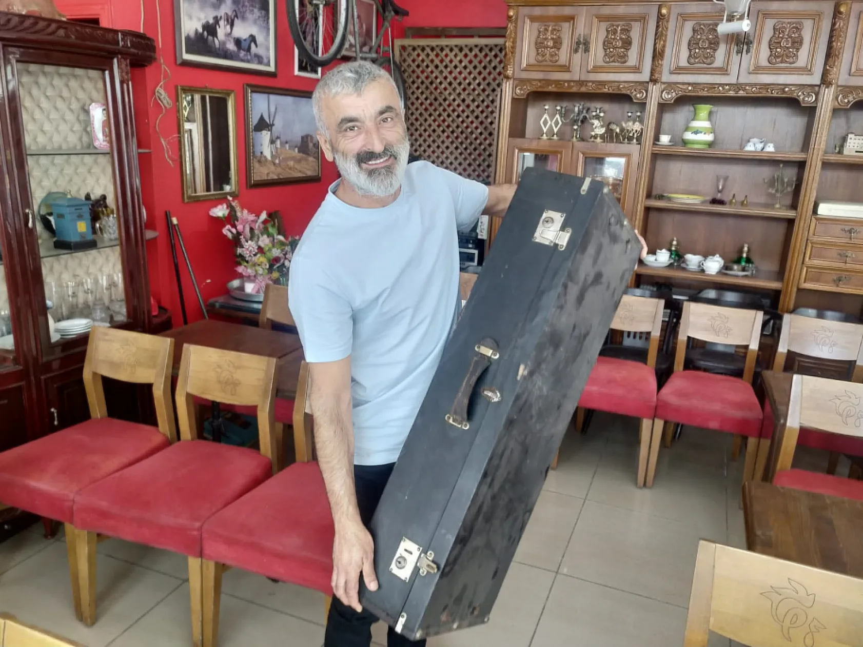 'Antika bulaşıcı bir hastalıktır'
