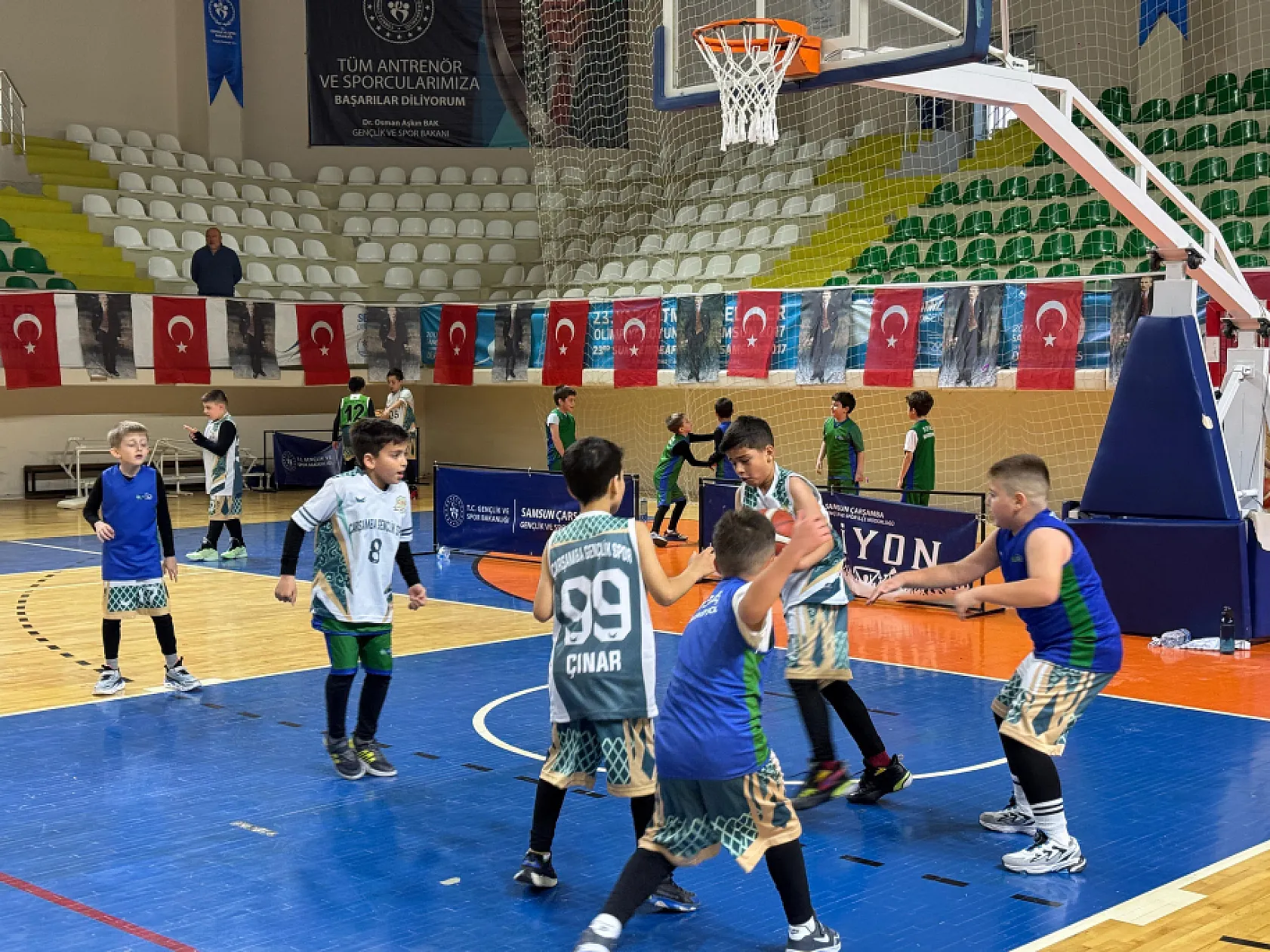 Çarşamba'da 3x3 basketbol turnuvası nefes kesti