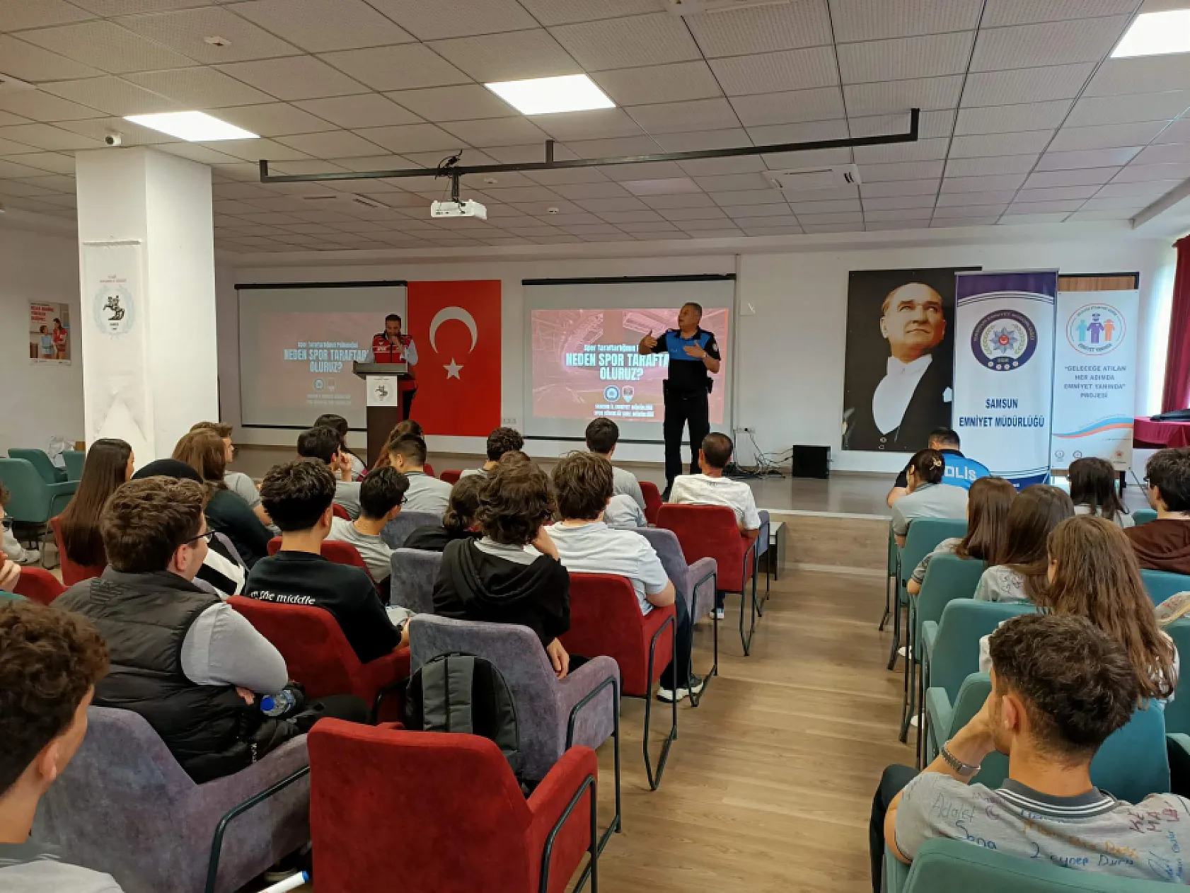Gazi Anadolu Lisesi öğrencilerine sporda şiddetin önlenmesi eğitimi
