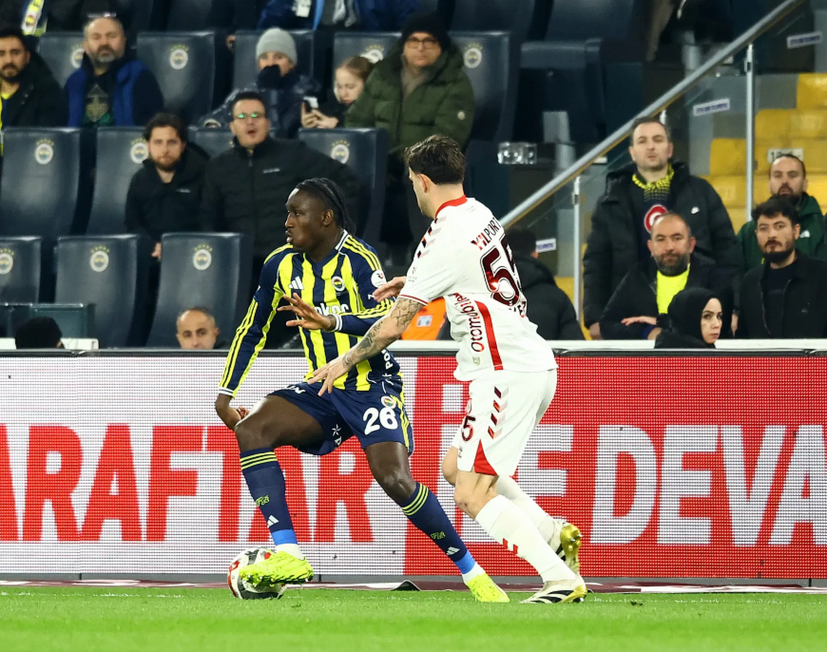 İlk yarı tamamlandı | Kadıköy'de gol düellosu! Samsunspor iki kez öne geçti