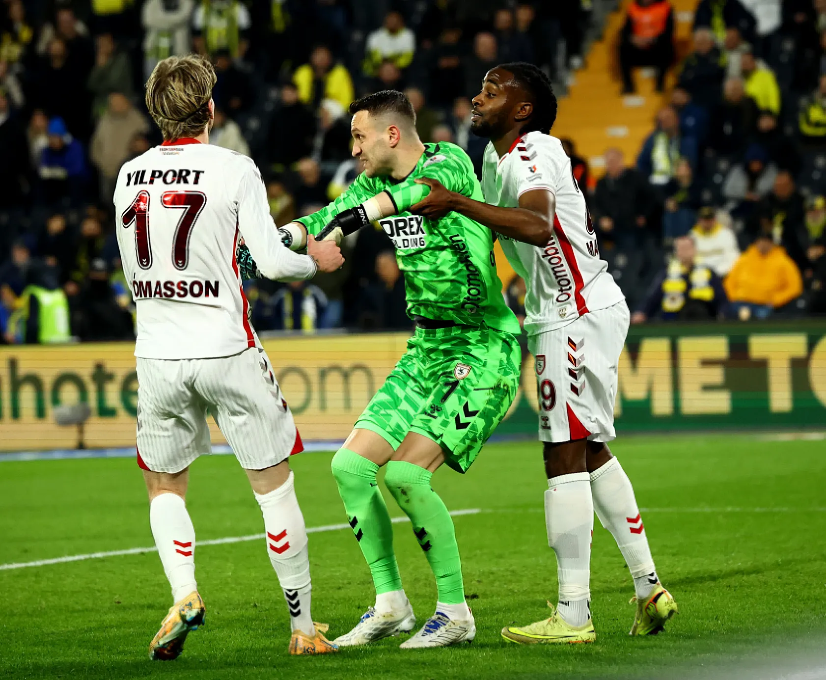 Fenerbahçe'den mucize dönüş! Samsunspor son anda yıkıldı