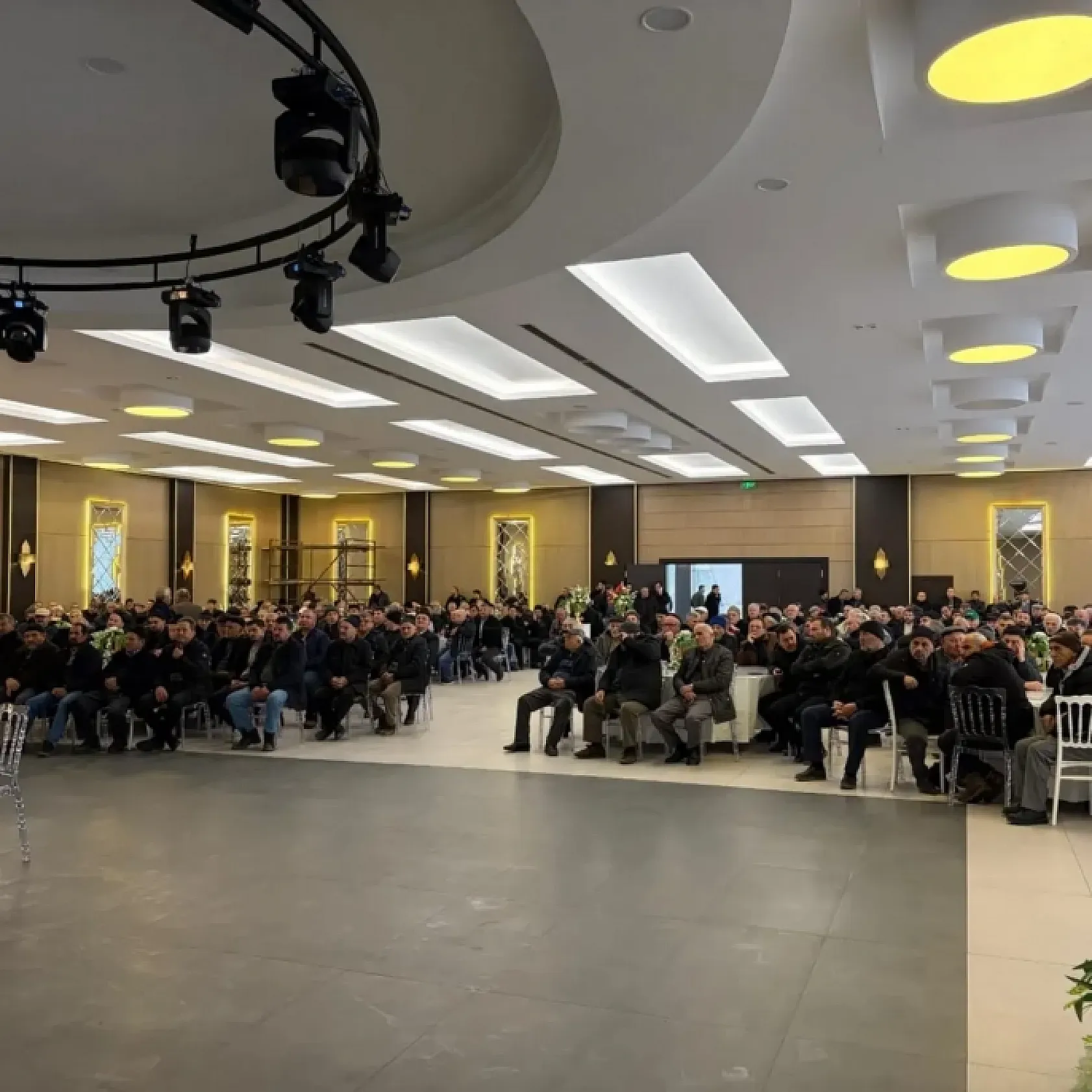 Ladik'te bitki koruma ürünleri eğitimi: 948 çiftçi katıldı