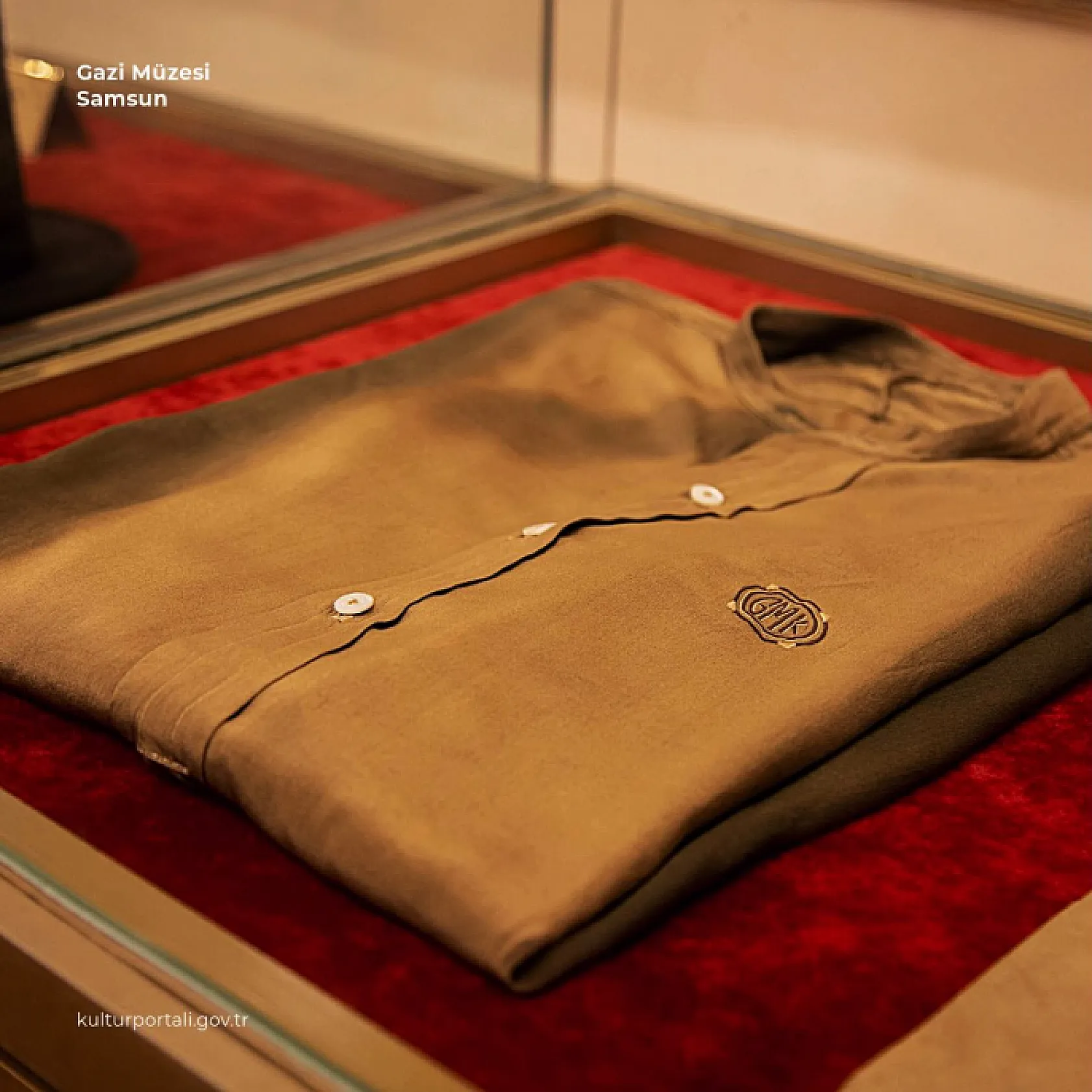 Mıntıka Palas'taki Sır! Atatürk'ün odasındaki halı motifleri neyi gizliyor?