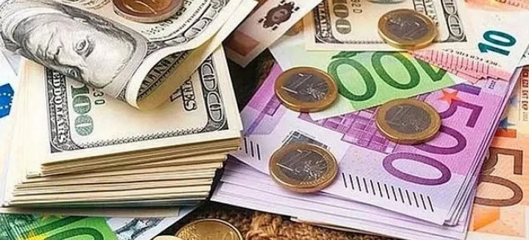Piyasalarda haftanın ilk günü: Dolar ve Euro'da son durum