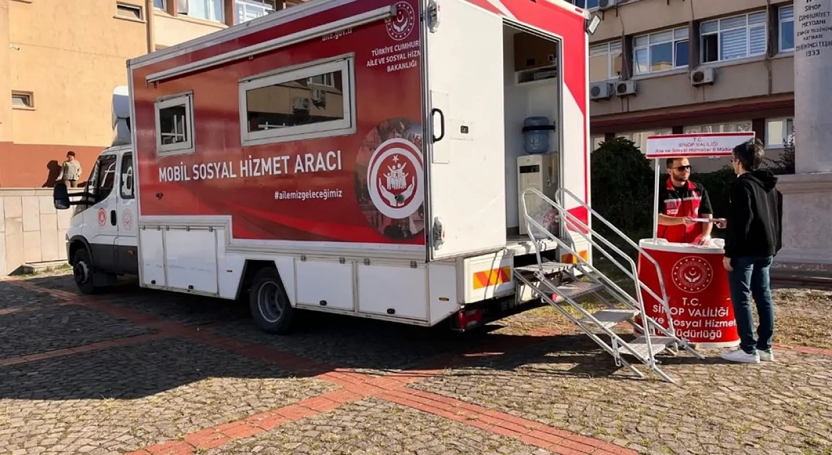 Bakan Göktaş: 'Mobil Sosyal Hizmet Merkezlerimizle bu yıl 226 bin 668 vatandaşımıza ulaştık'