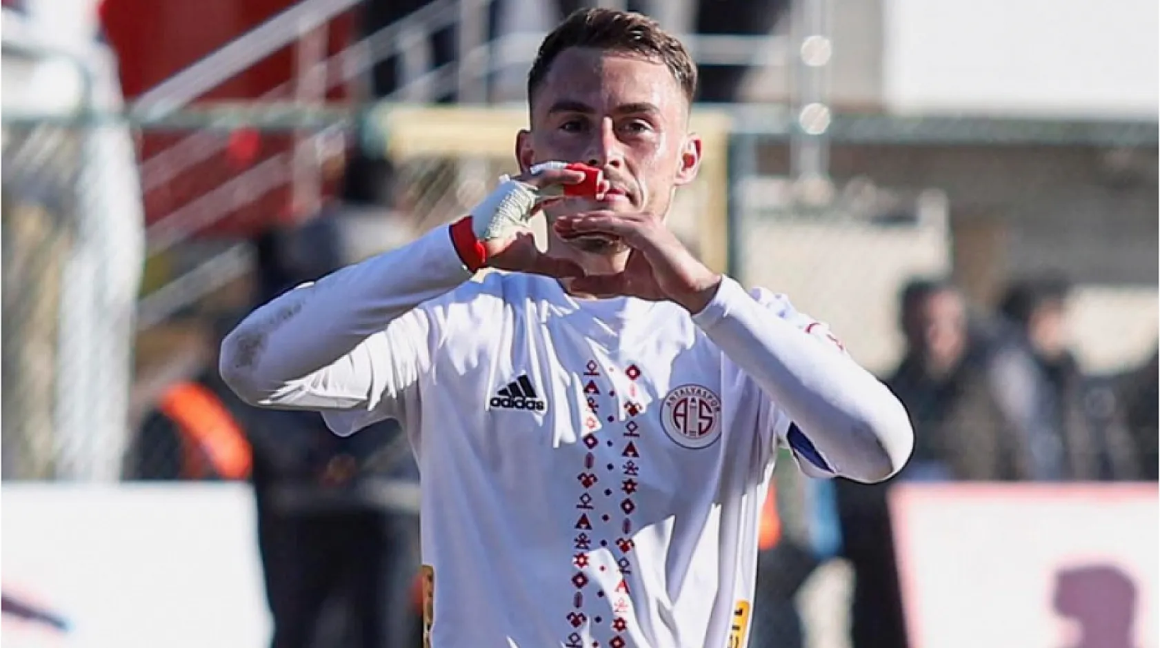 Samsunspor'dan Sağ beke yerli takviye: Bünyamin Balcı listede!