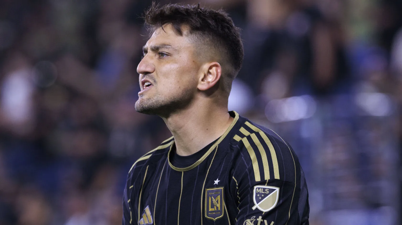 Cengiz Ünder, Beşiktaş'ta! İki Kulüpte resmi açıklamayı yaptı...
