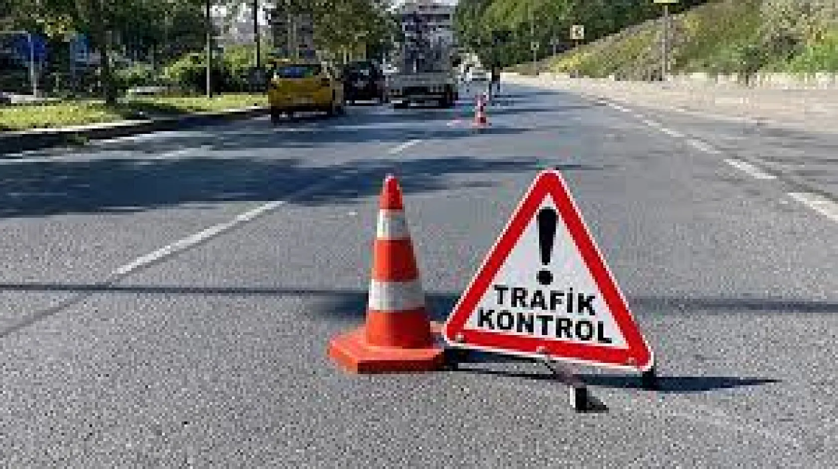 2026 Bayram Trafiği Önlemleri: Sivil Polisler Otobüslerde, Drone'lar Havada!