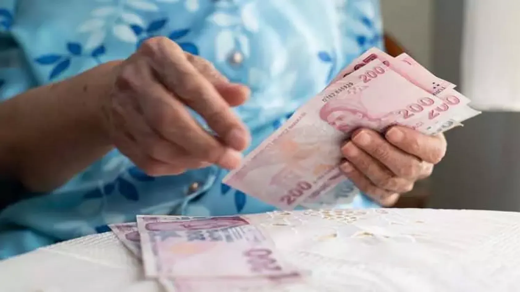 Emeklilere  Zam mı Geliyor? İşte SSK ve Bağ-Kur emeklilerine Temmuz zammı tarihi