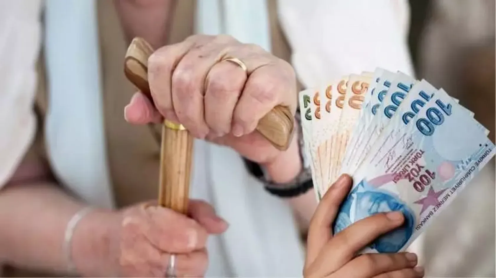 Zamlı emekli maaşları için tarih belli oldu! İşte zamlı maaşların yatacağı tarih