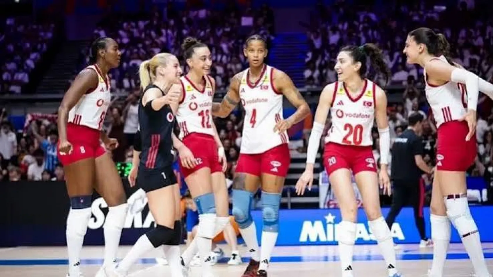 A Milli Kadın Voleybol Takımı'nın VNL çeyrek finalindeki rakibi Kanada oldu