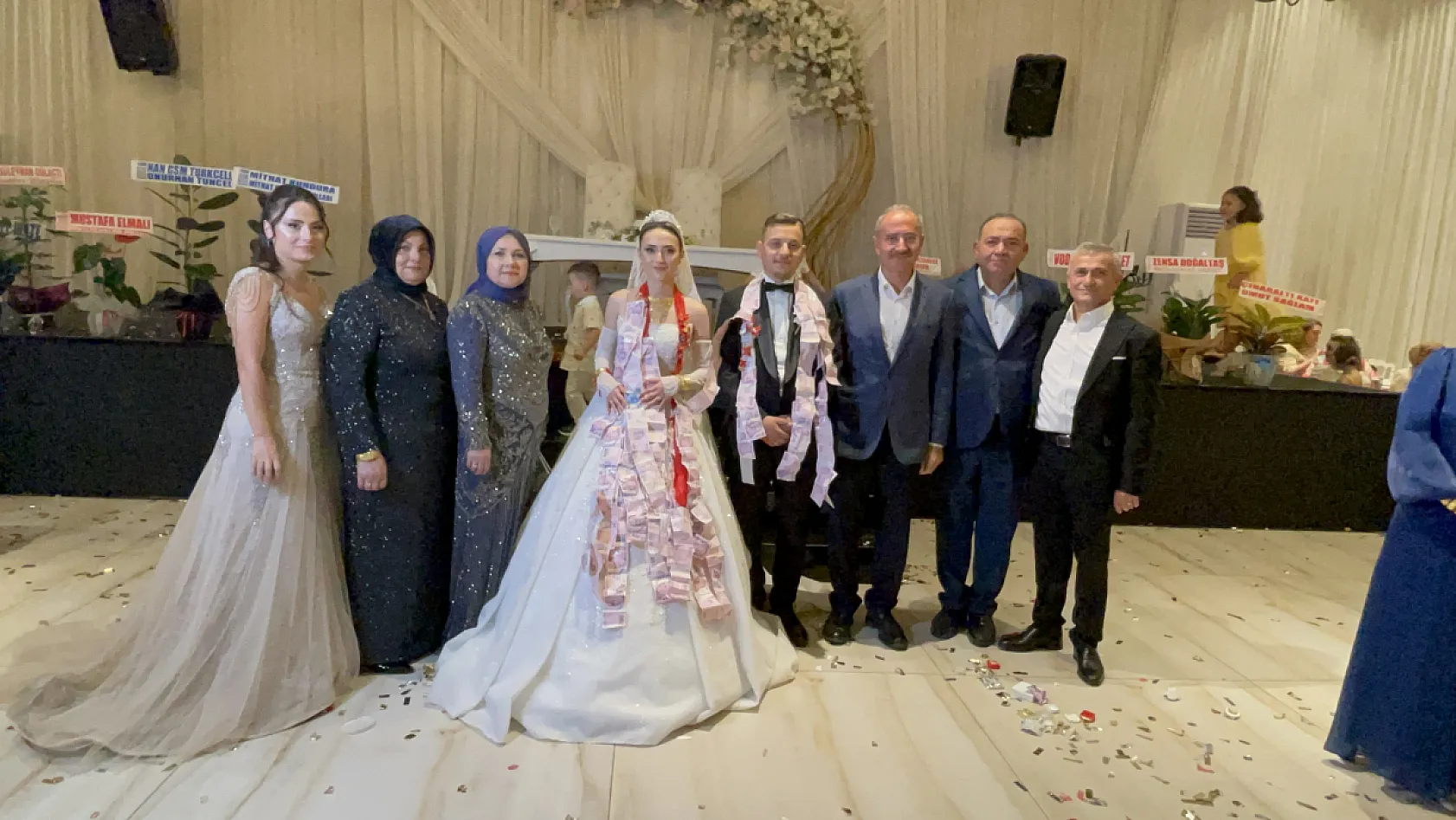 Sağlam ve Uzun Ailelerinin Mutlu Günü