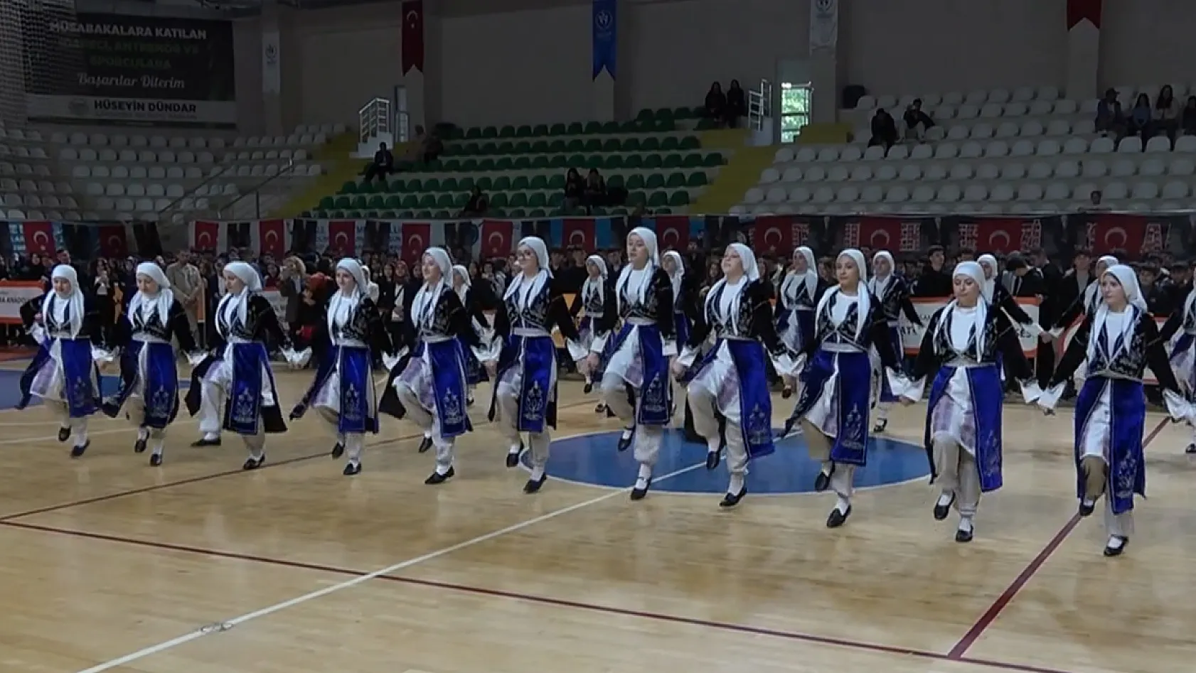 Çarşamba'da 19 Mayıs coşkuyla kutlandı