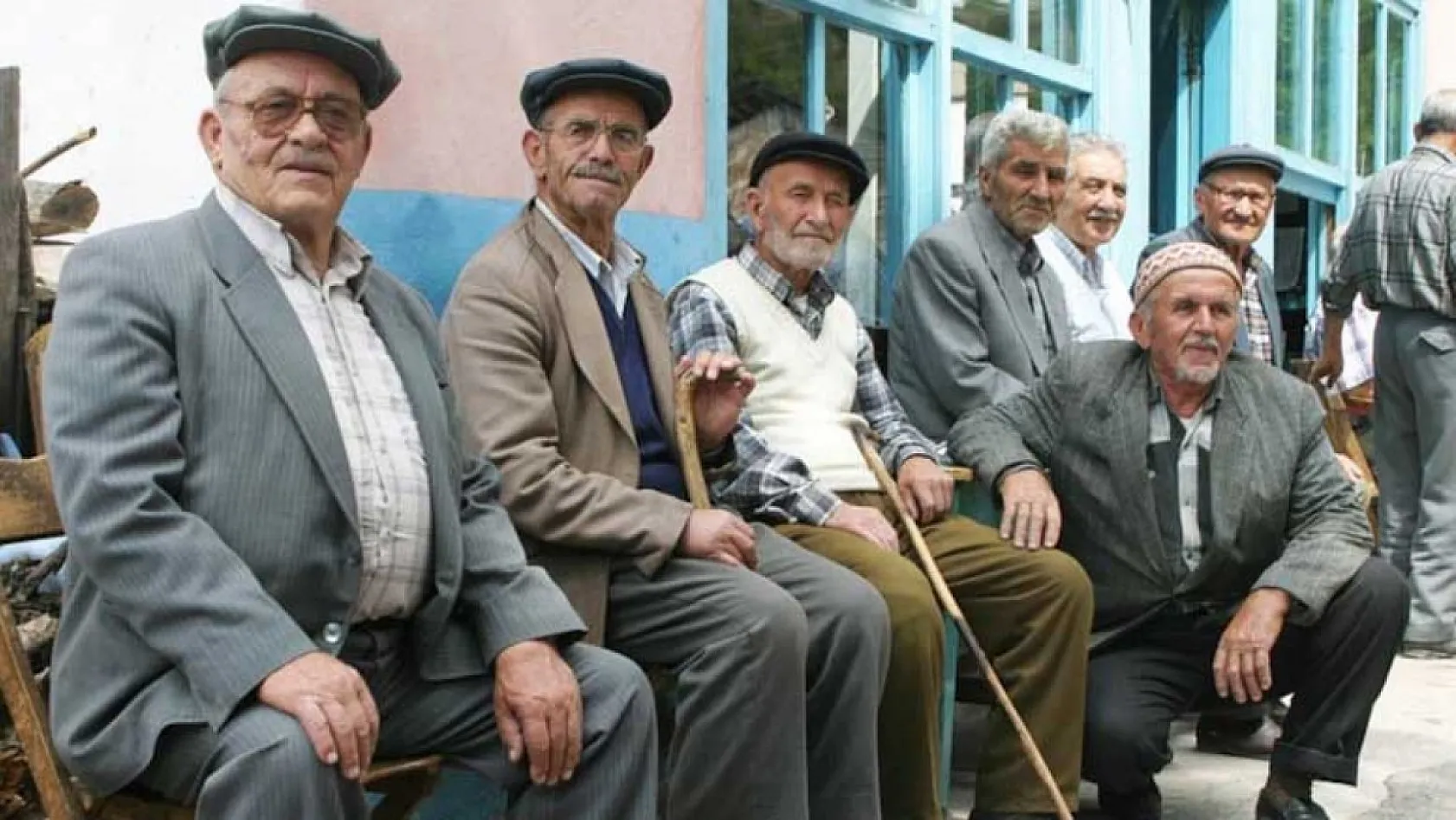 Emeklilerin bayram ikramiyesi ve maaş Ödemeleri Başladı