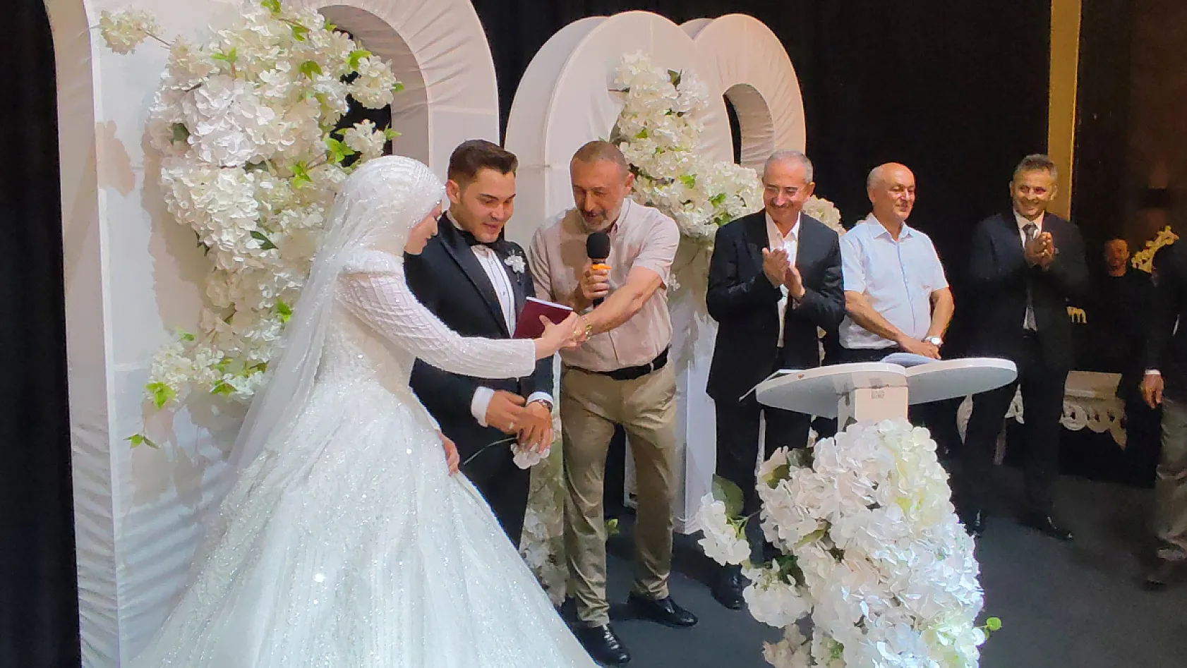 Kalaycı Ve Köseoğlu Ailelerinin Mutlu Günü