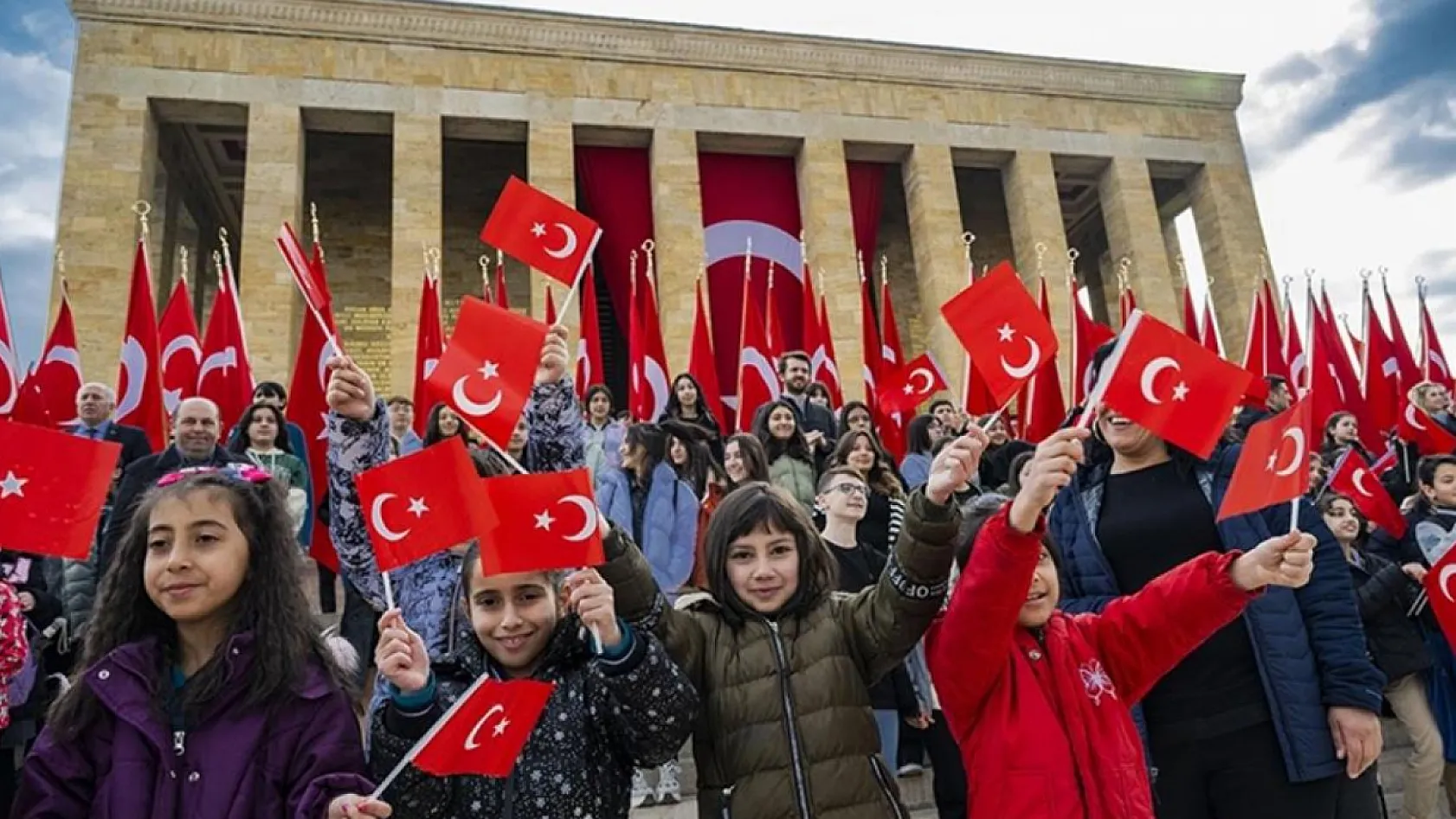 23 Nisan okullar tatil mi 2026?