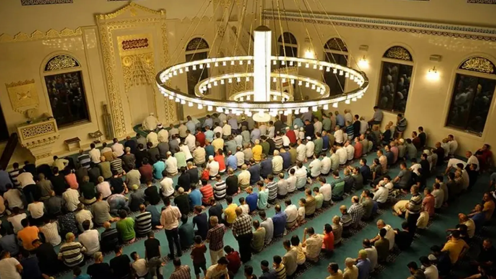 Teravih Namazı Ne Zaman Bitiyor 2026?