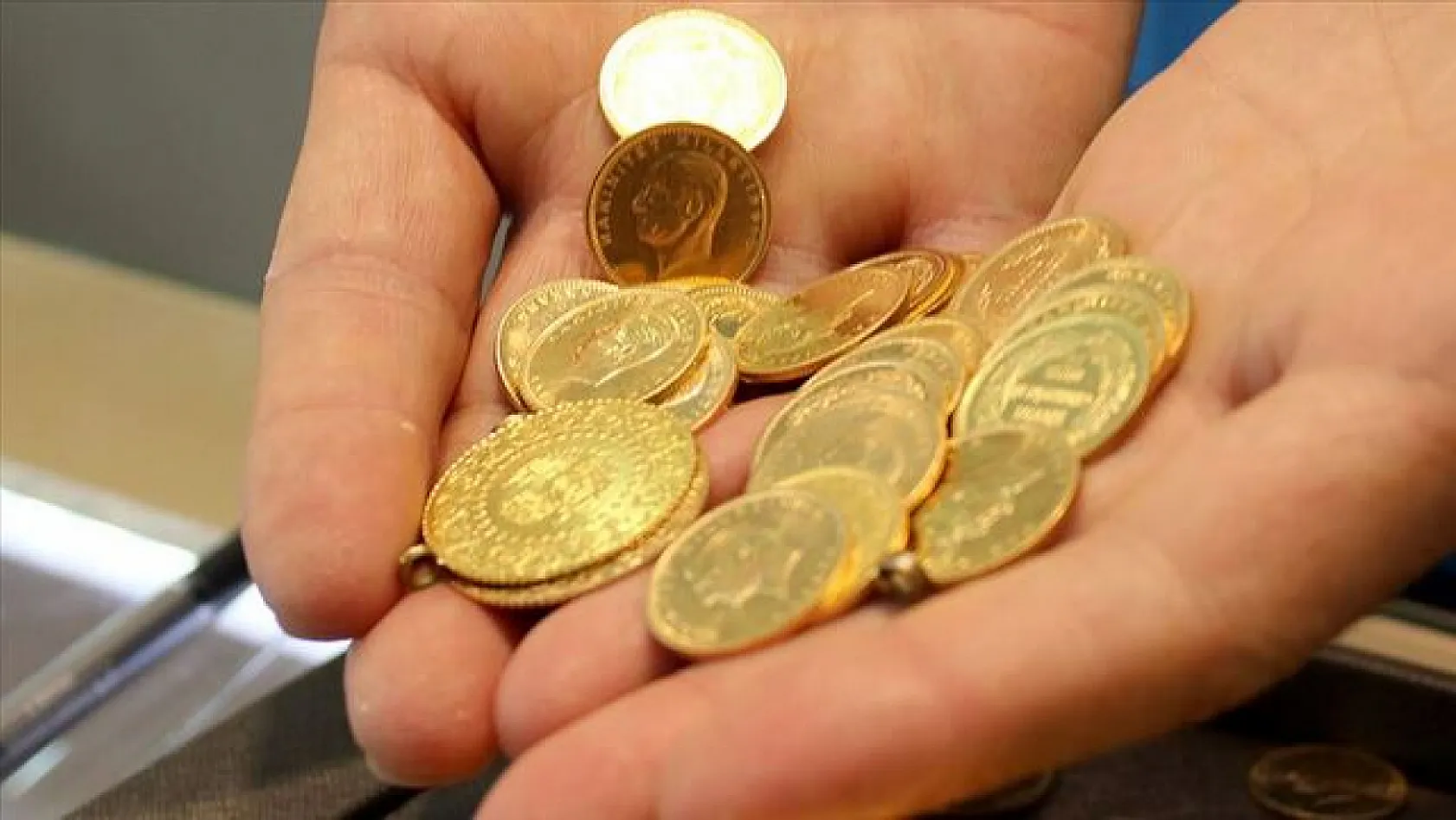 Altın fiyatlarında son durum! Gram ve çeyrek altın ne kadar oldu? (3 Haziran 2026)