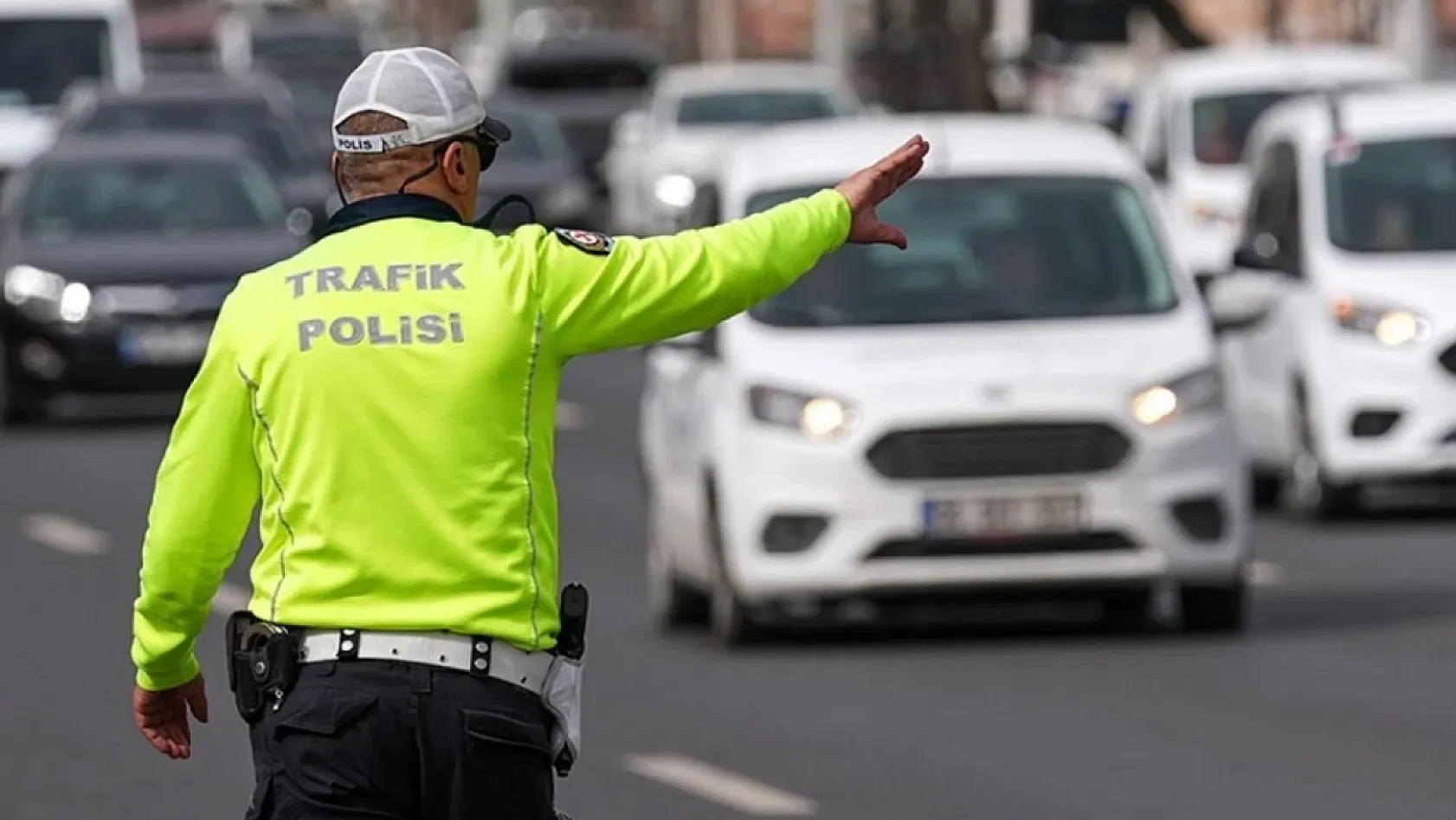 Bayramda Radar Alarmı: Hangi Yollarda Denetim Var? Hız Sınırları ve Cezalar Açıklandı