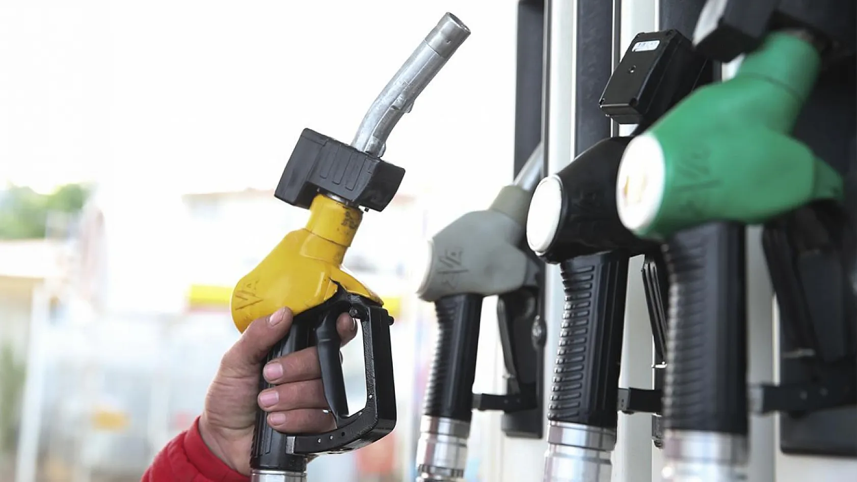 Motorinde 3,55 TL'lik indirim bekleniyor!