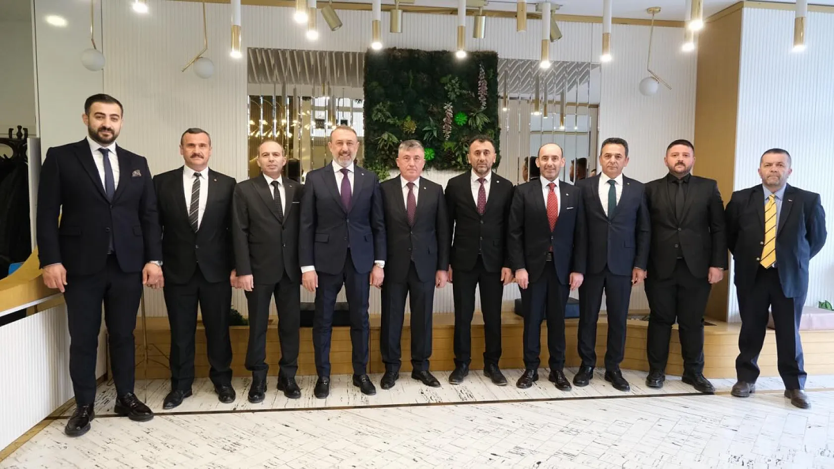 Çarşamba'da iş dünyası iftar programında bir araya geldi