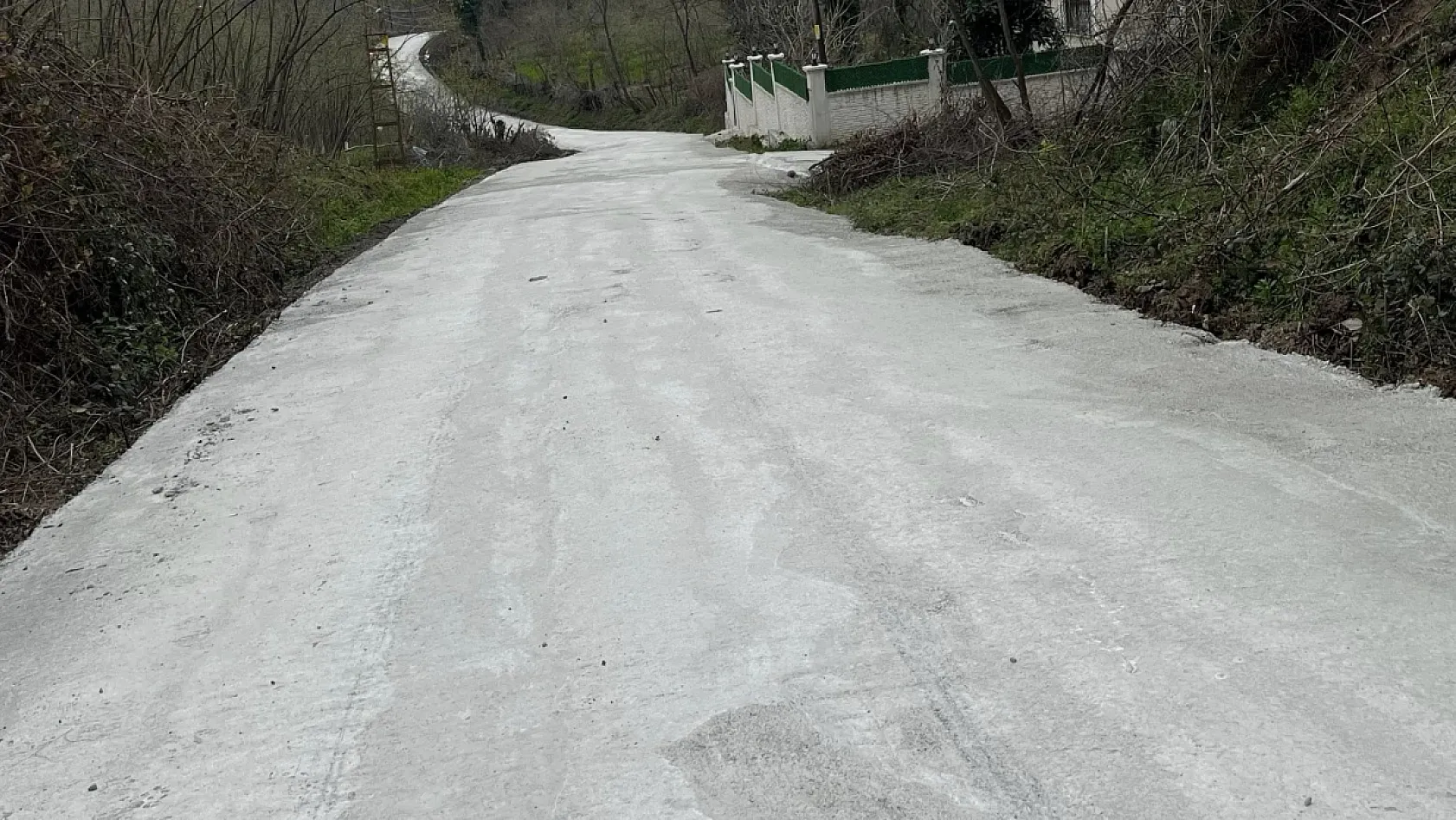 Salıpazarı  beton yollarla daha konforlu