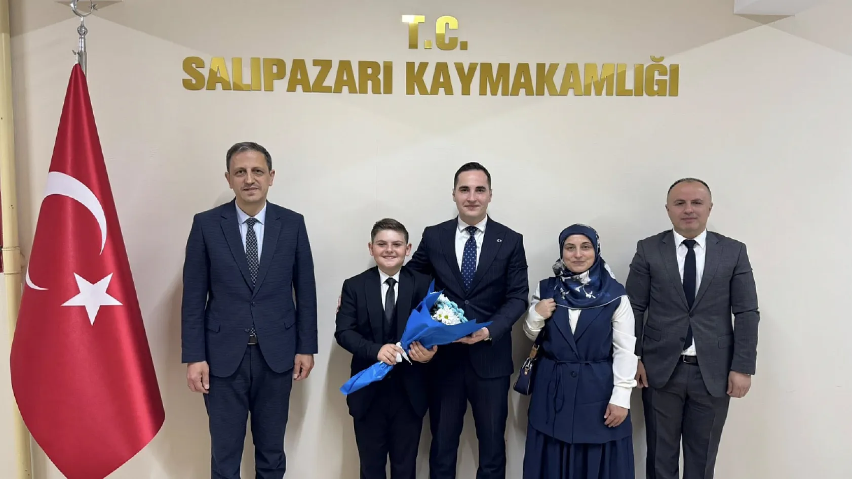 Salıpazarı ve Ayvacık'ta koltuklar miniklere teslim