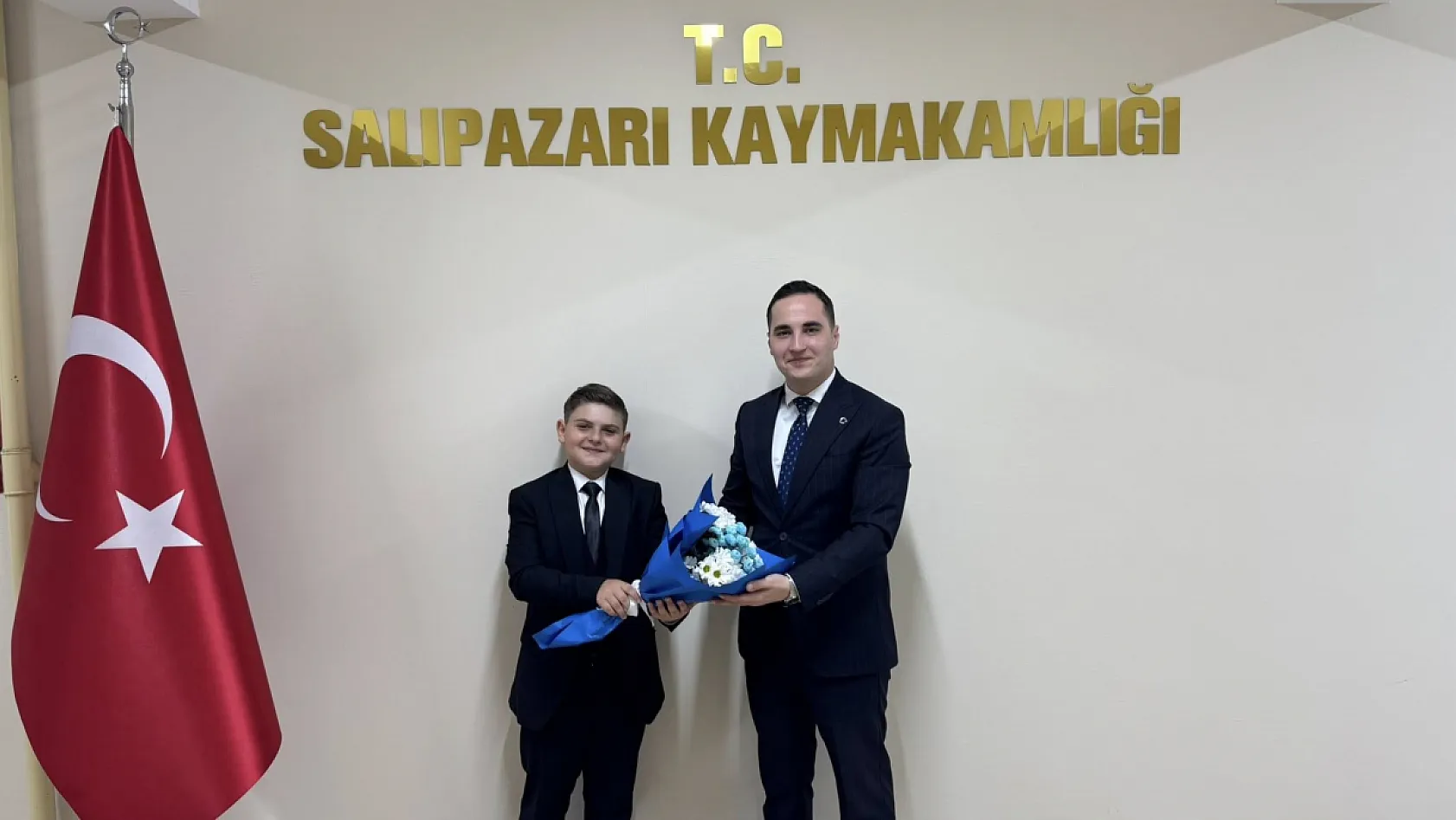 Salıpazarı ve Ayvacık'ta koltuklar miniklere teslim