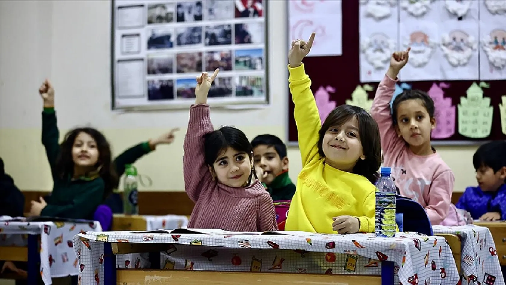 2025-2026 Eğitim Öğretim Yılı Başlıyor: Ders Kitapları Sıralarda Yerini Aldı