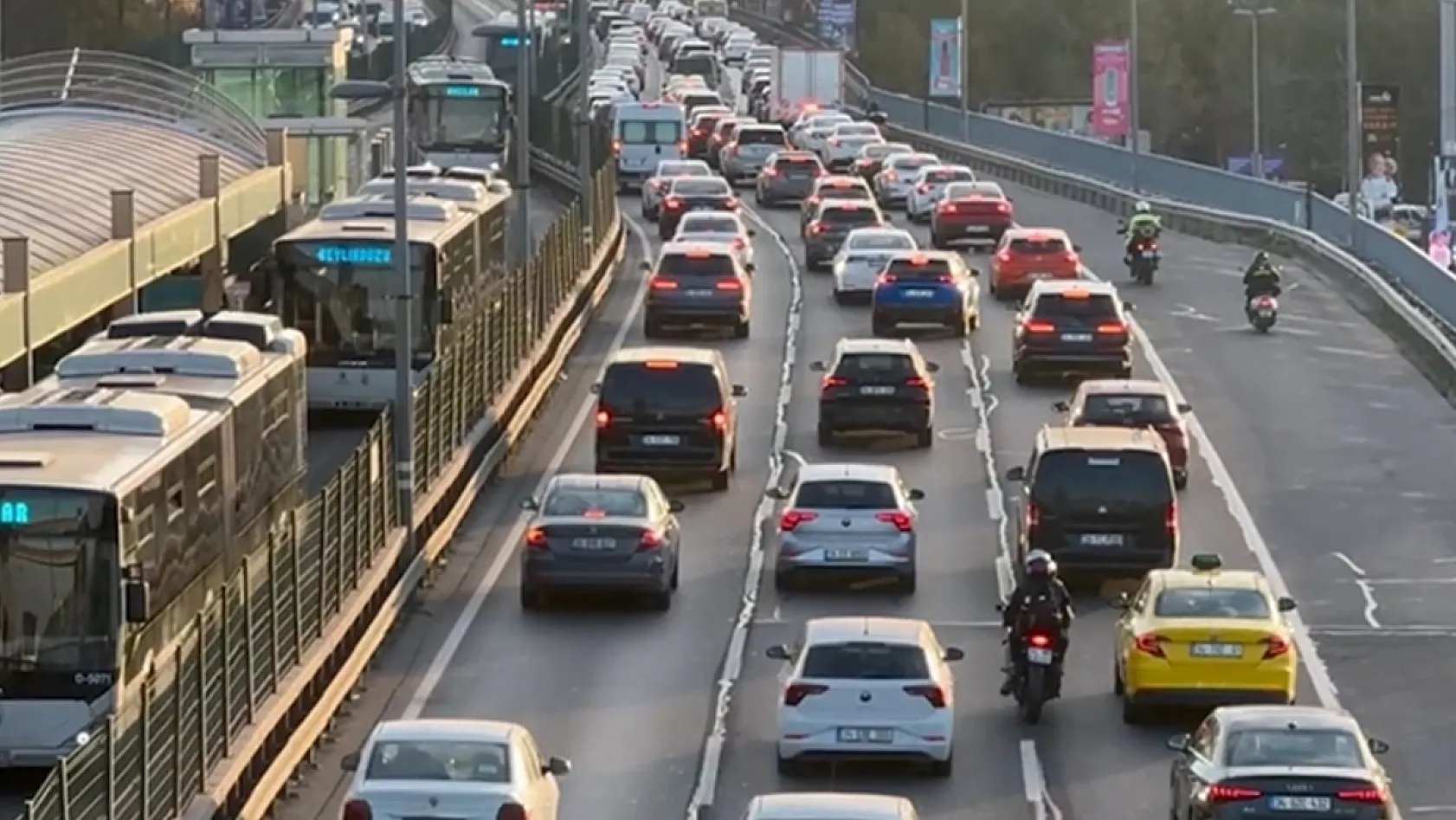 Benzin ve Motorin Zammı Son Anda İptal Edildi: Fiyatlar Değişmeden Kaldı