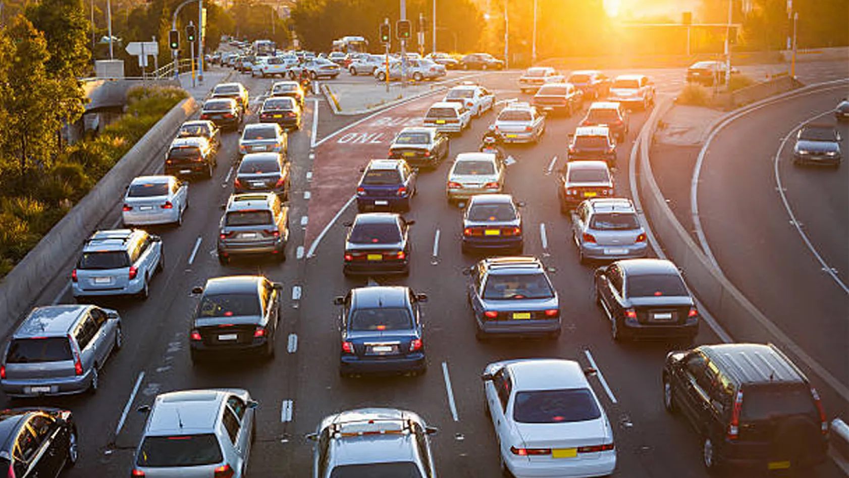 Motorinde Büyük İndirim Kapıda: 14 Nisan'da Fiyatlar Sert Düşüyor