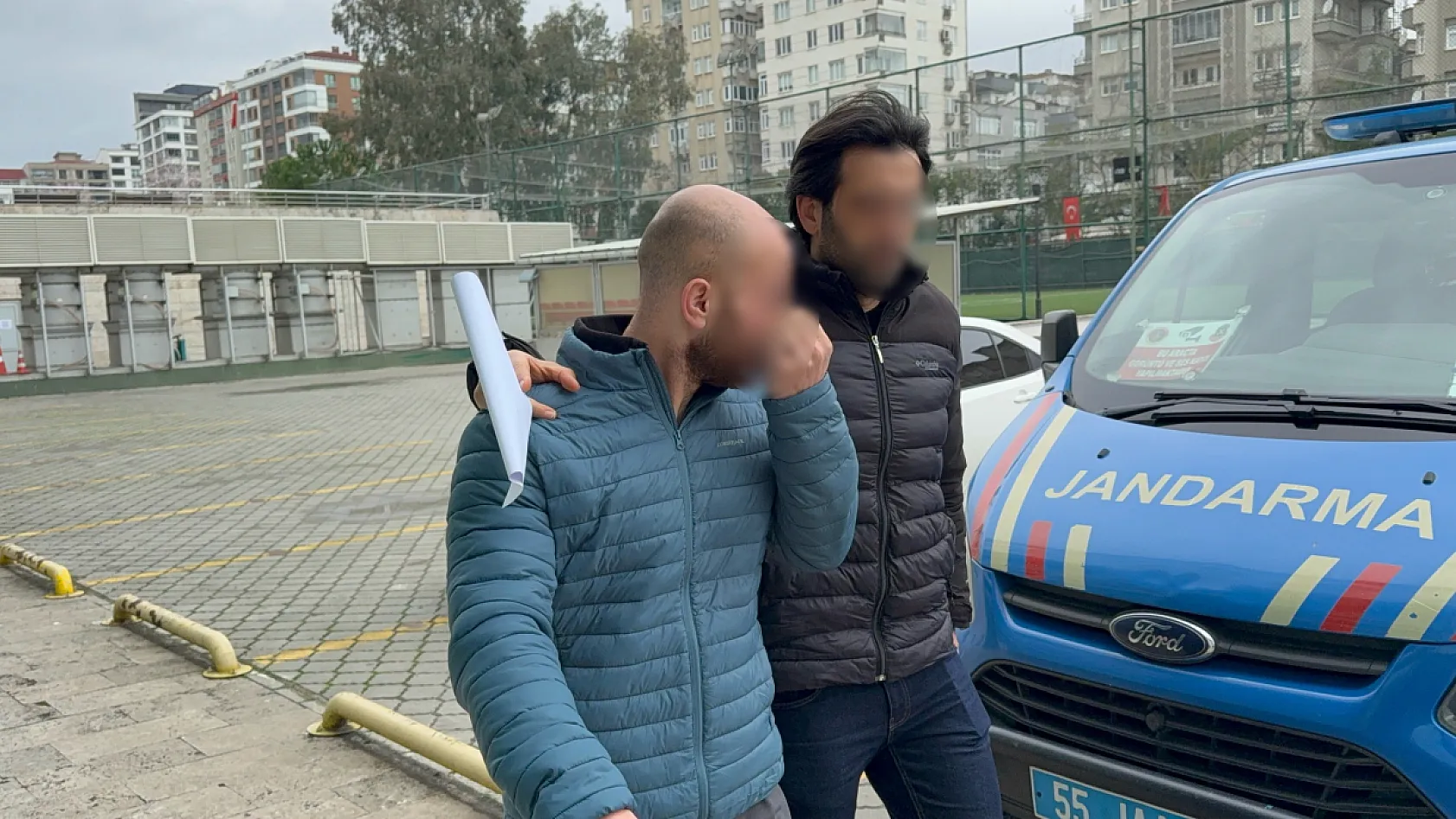 Samsun'da anne - oğulun evine narkotik baskını!