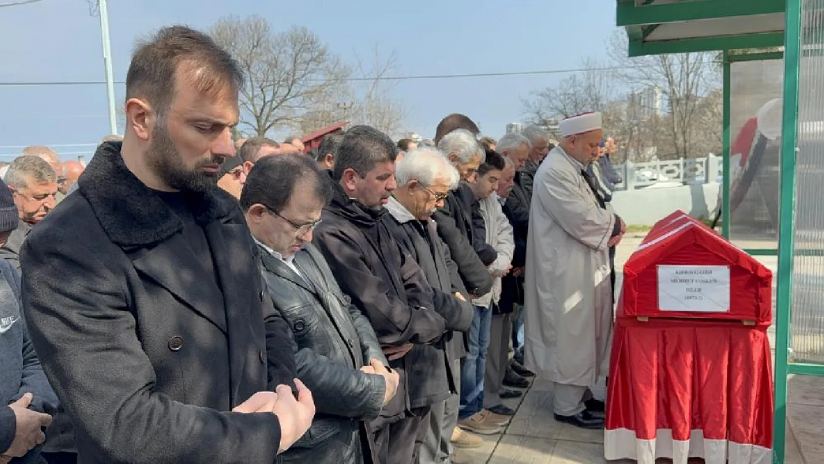 Kıbrıs gazisi son yolculuğuna uğurlandı