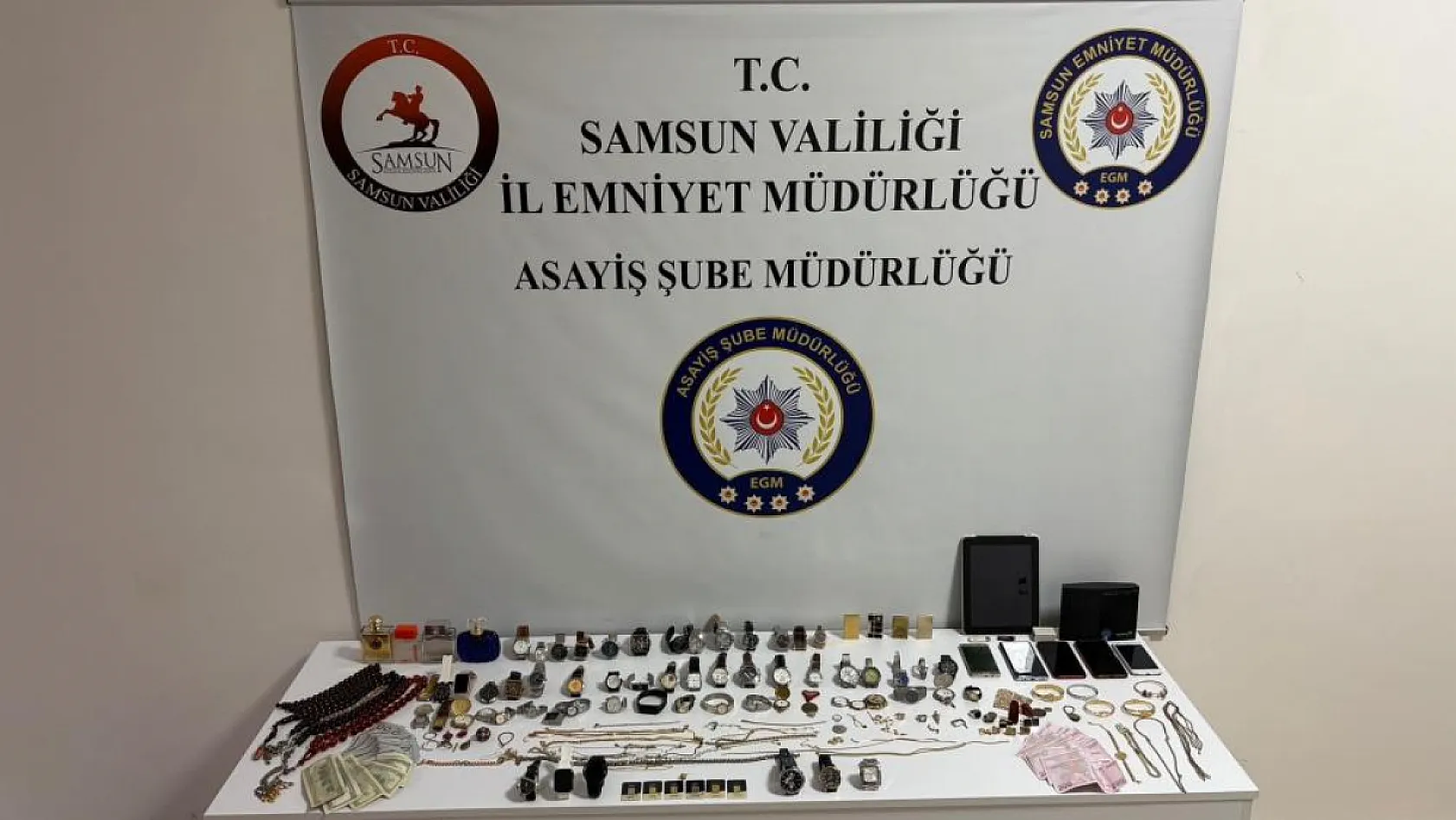 Samsun'da Film Gibi Hırsızlık: 10 Evden 5 Milyonluk Vurgun