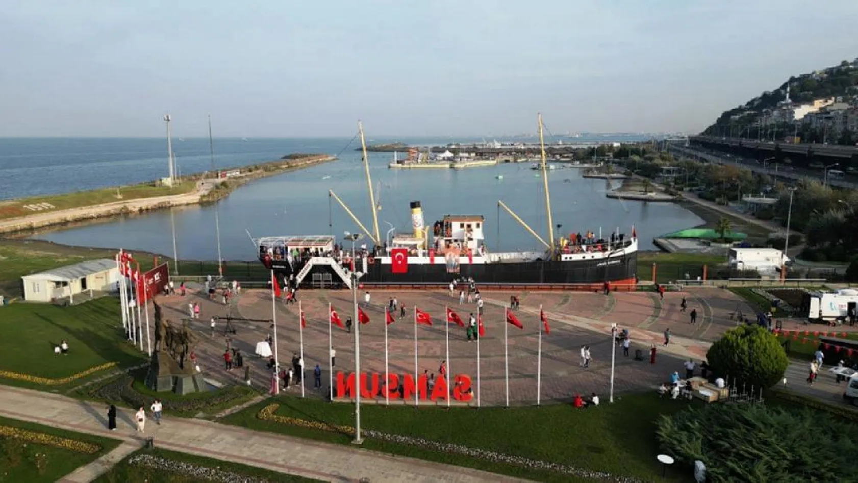 Bandırma Vapuru Yeni Rotasında: Samsun'da Tarih Yer Değiştiriyor