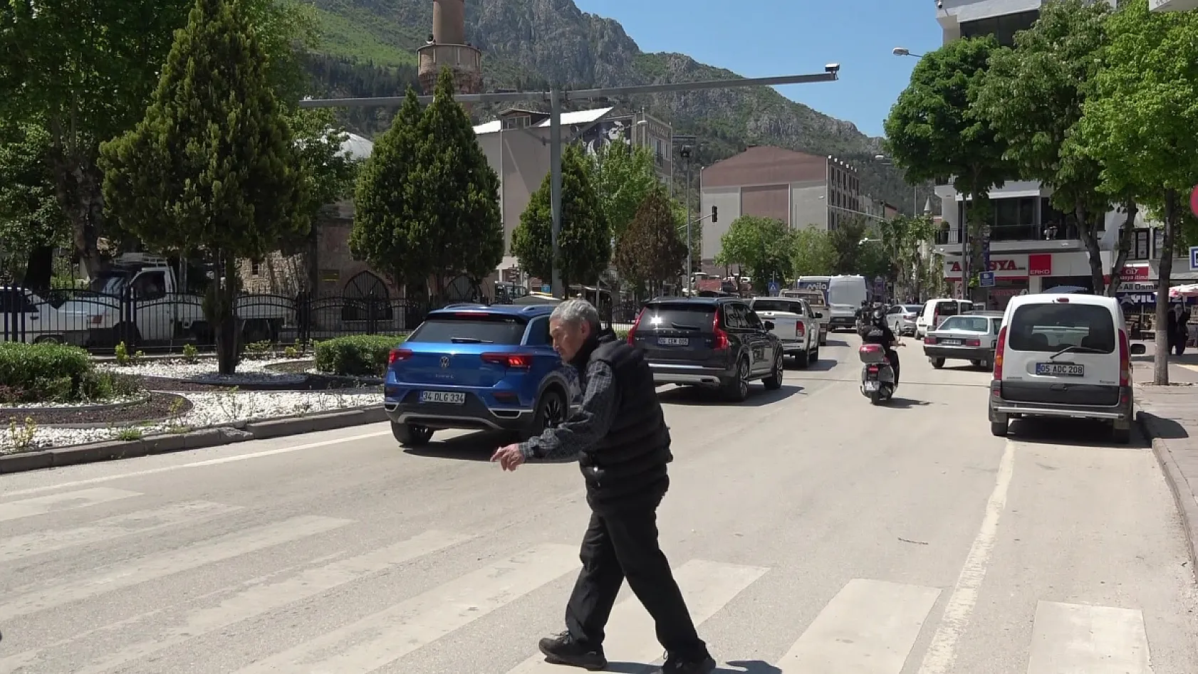 Trafiğin Dili Değişti: Kornasız Sokaklar, Yayaya Saygı