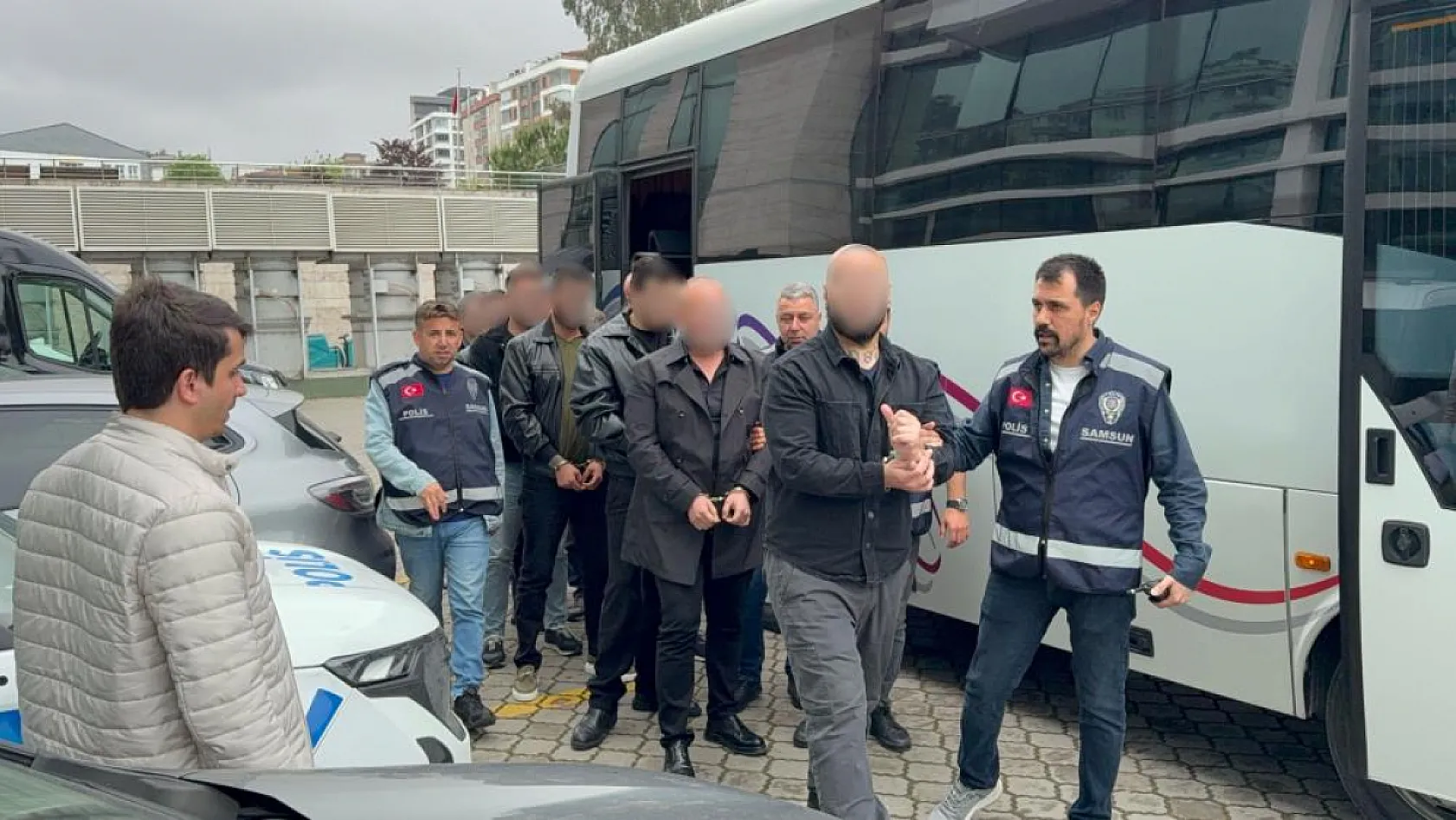 Samsun Atakum'da Bar fedailerinin darpları bitmiyor