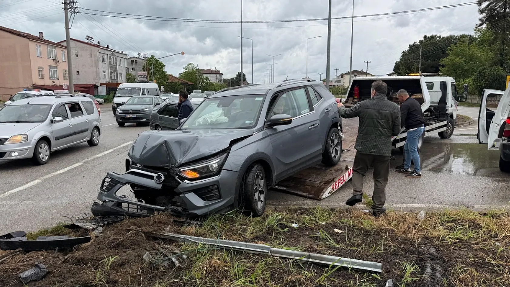 Samsun'da düğün yolunda feci kaza!