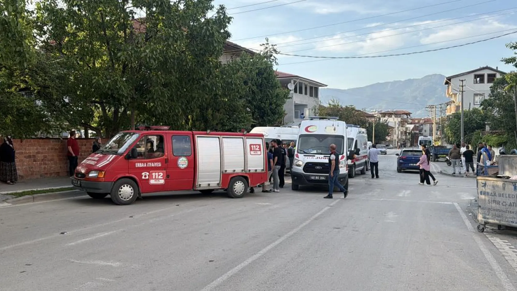 İşçi Servisi ile Otomobil Çarpıştı: 5 Kişi Yaralandı