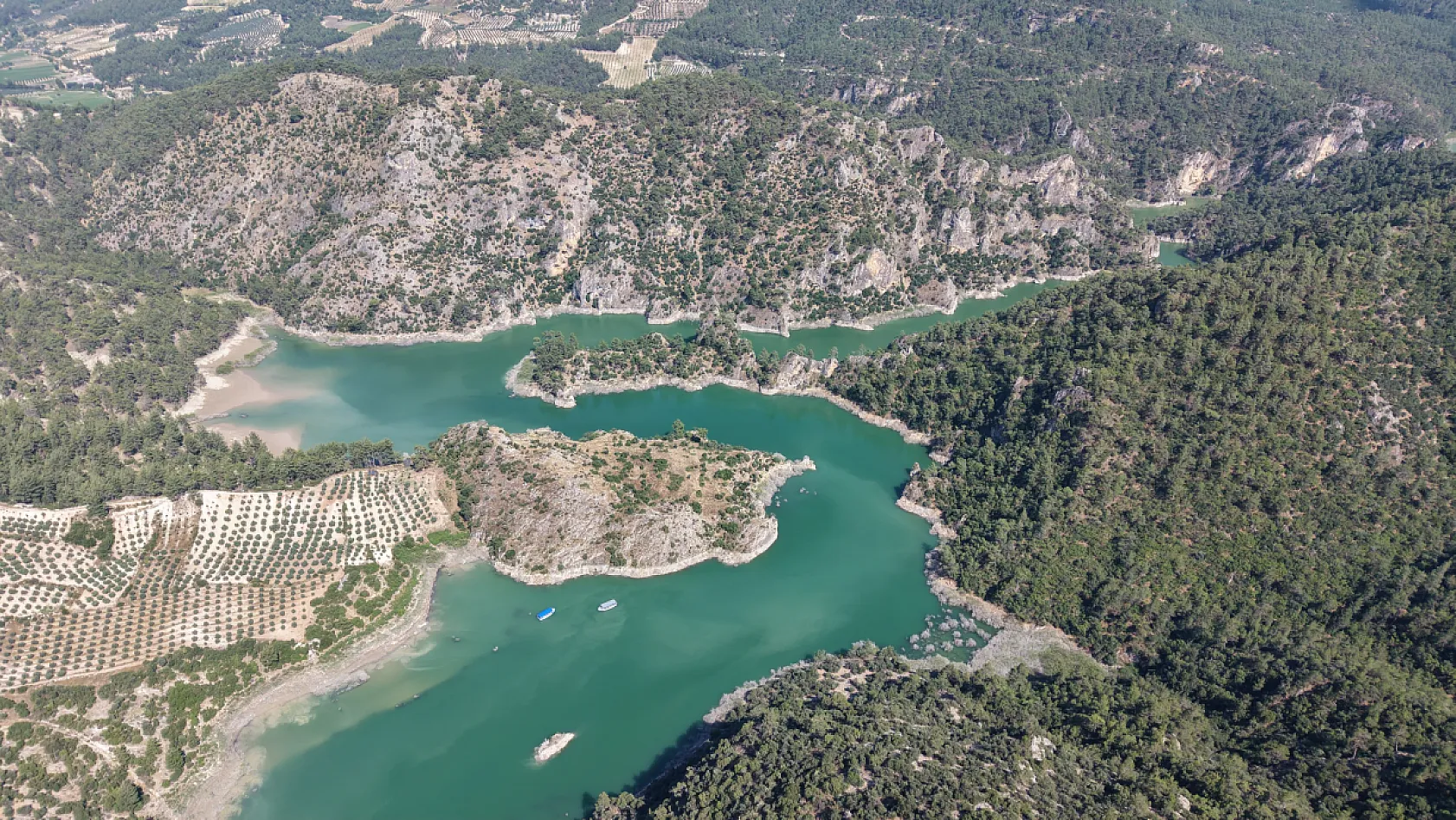 Arapapıştı Kanyonu, doğa ve tarihin iç içe geçtiği rotalar arasında öne çıkıyor