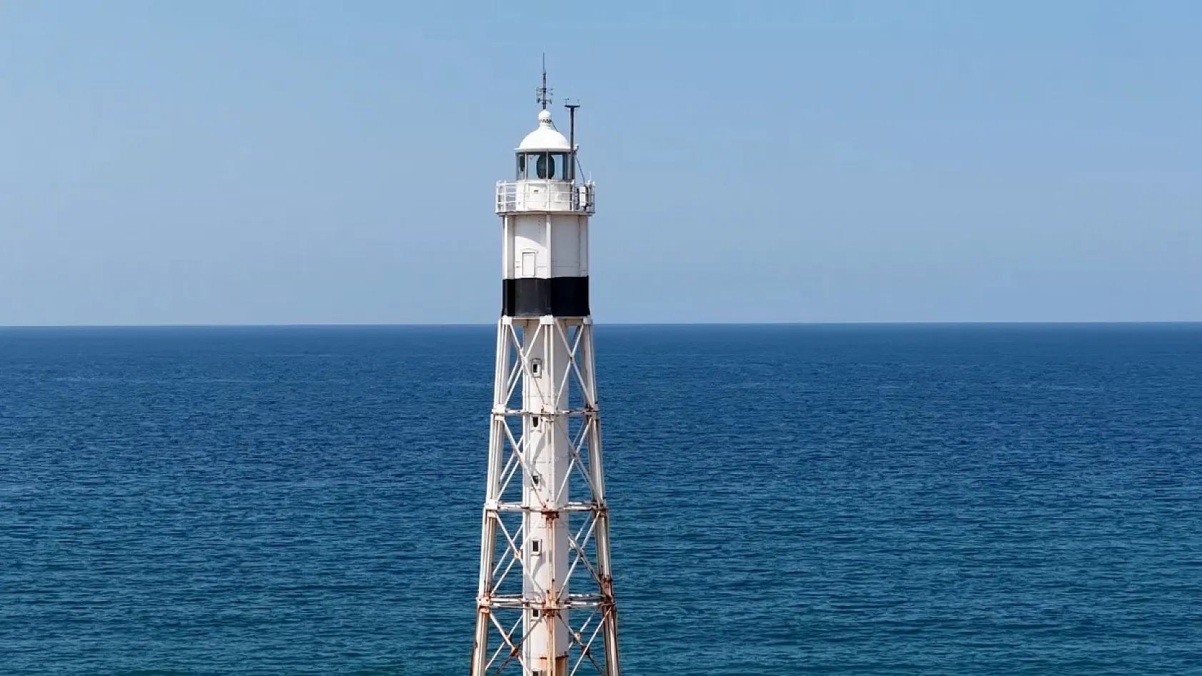 146 yıllık Bafra Deniz Feneri Karadeniz'e ışık tutuyor