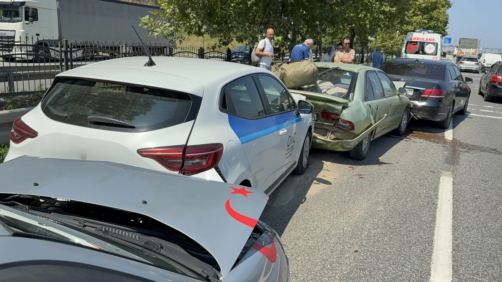 Canik'te zincirleme kaza paniği